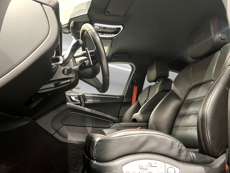 PORSCHE Macan GTS PDK-image-7