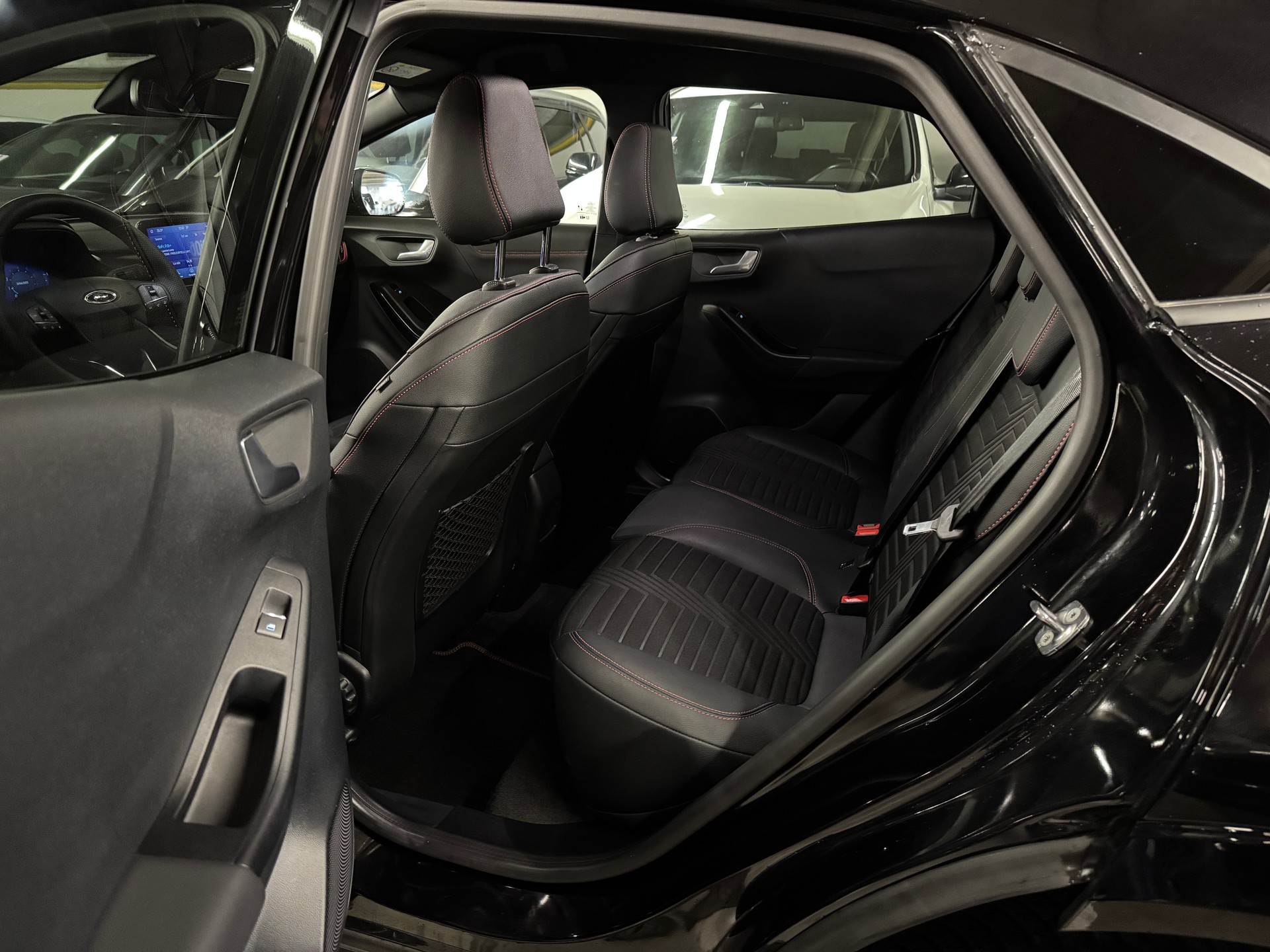 FORD Puma 1.0 MHEV ST-Line X Automat-image-10