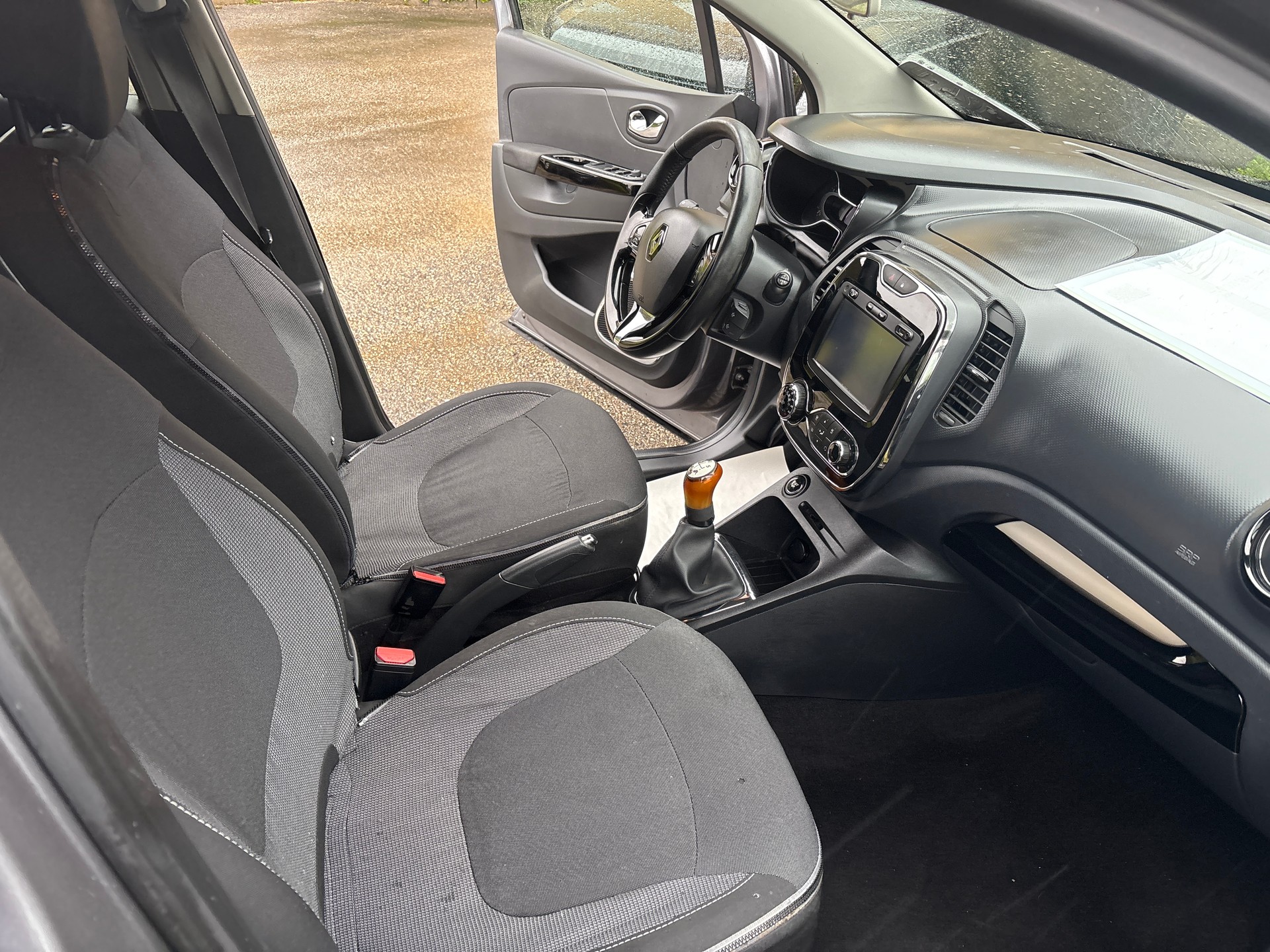RENAULT Captur 0.9 12V Dynamique-image-6