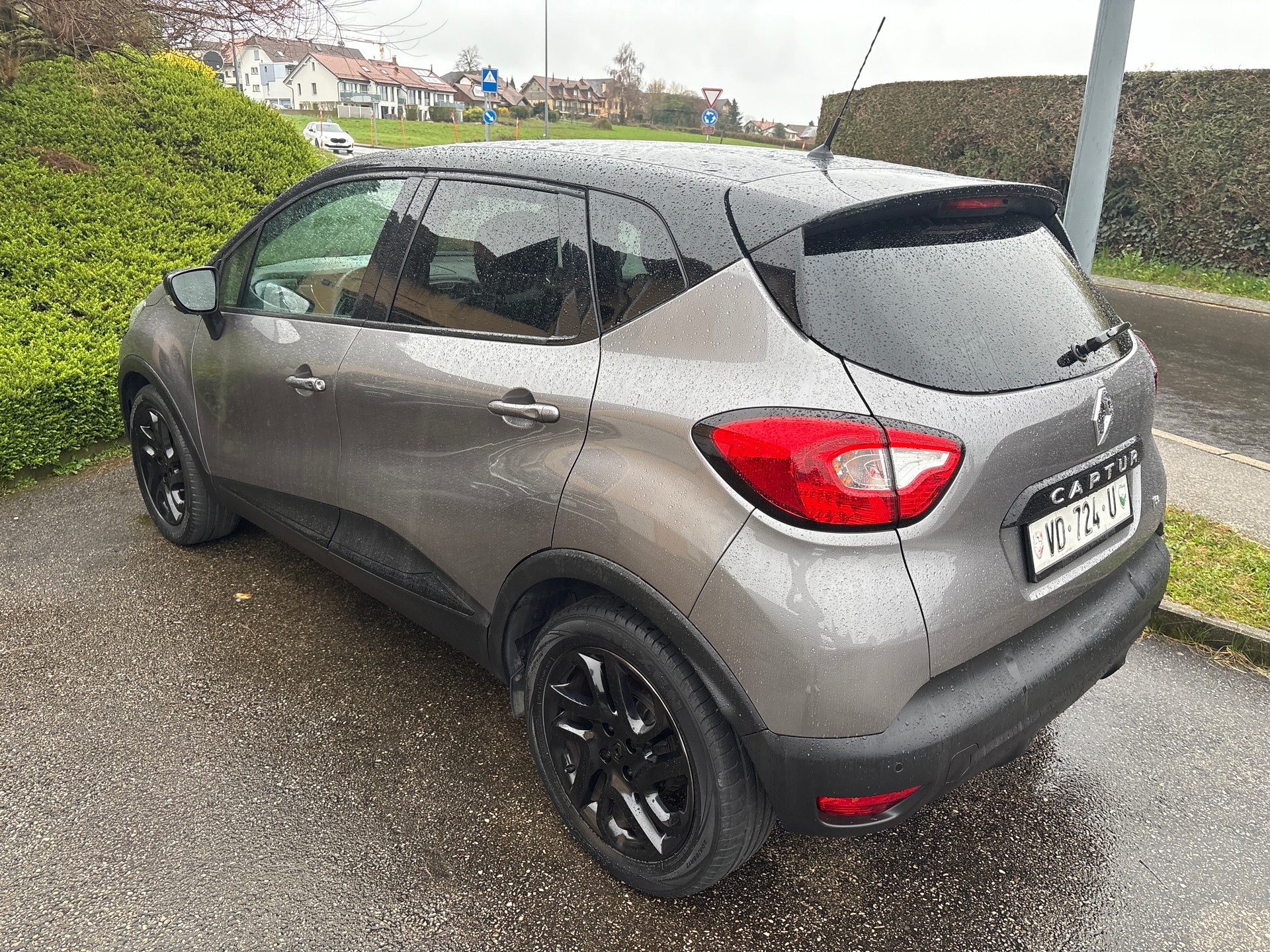 RENAULT Captur 0.9 12V Dynamique-image-2