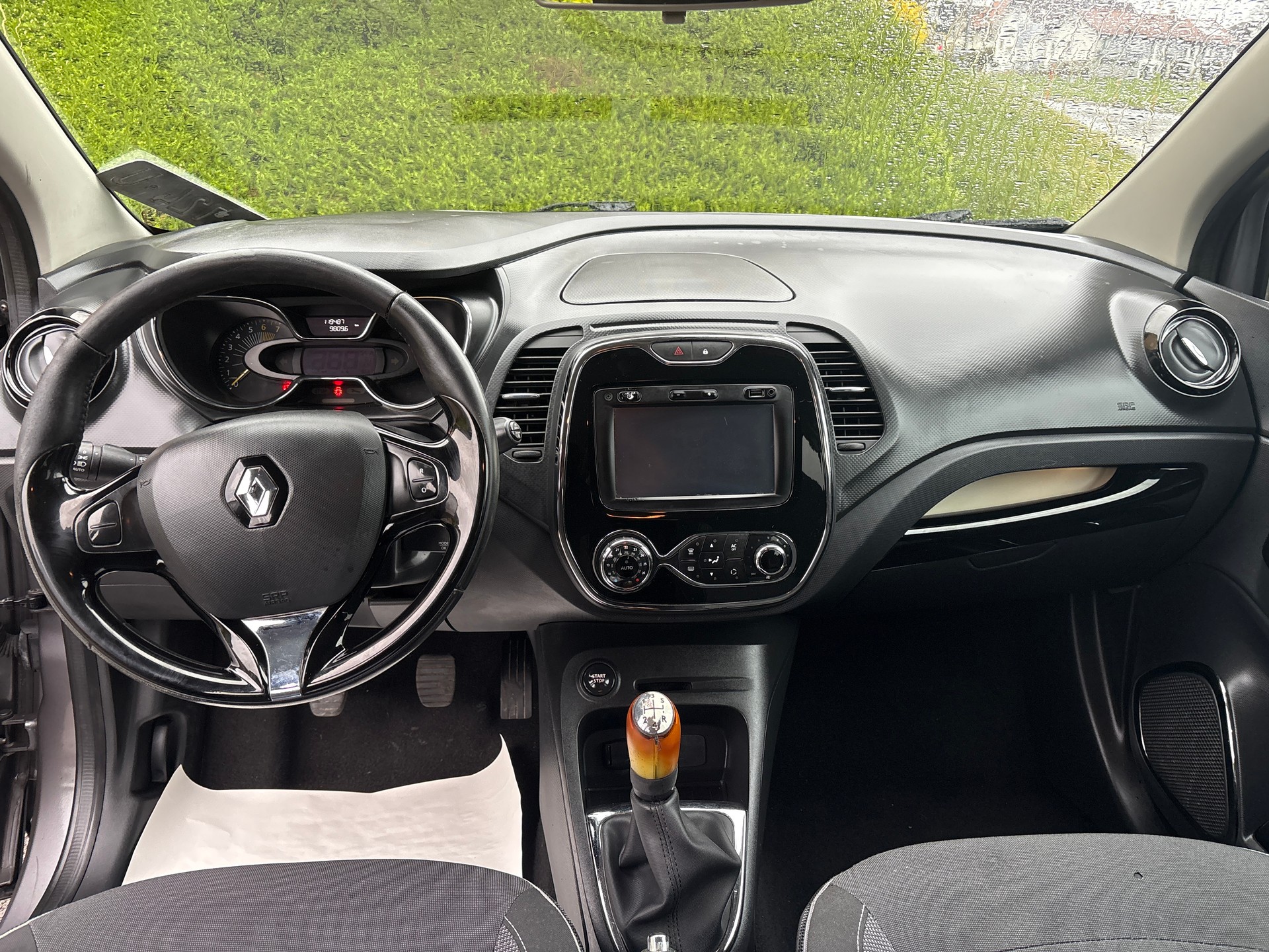 RENAULT Captur 0.9 12V Dynamique-image-8