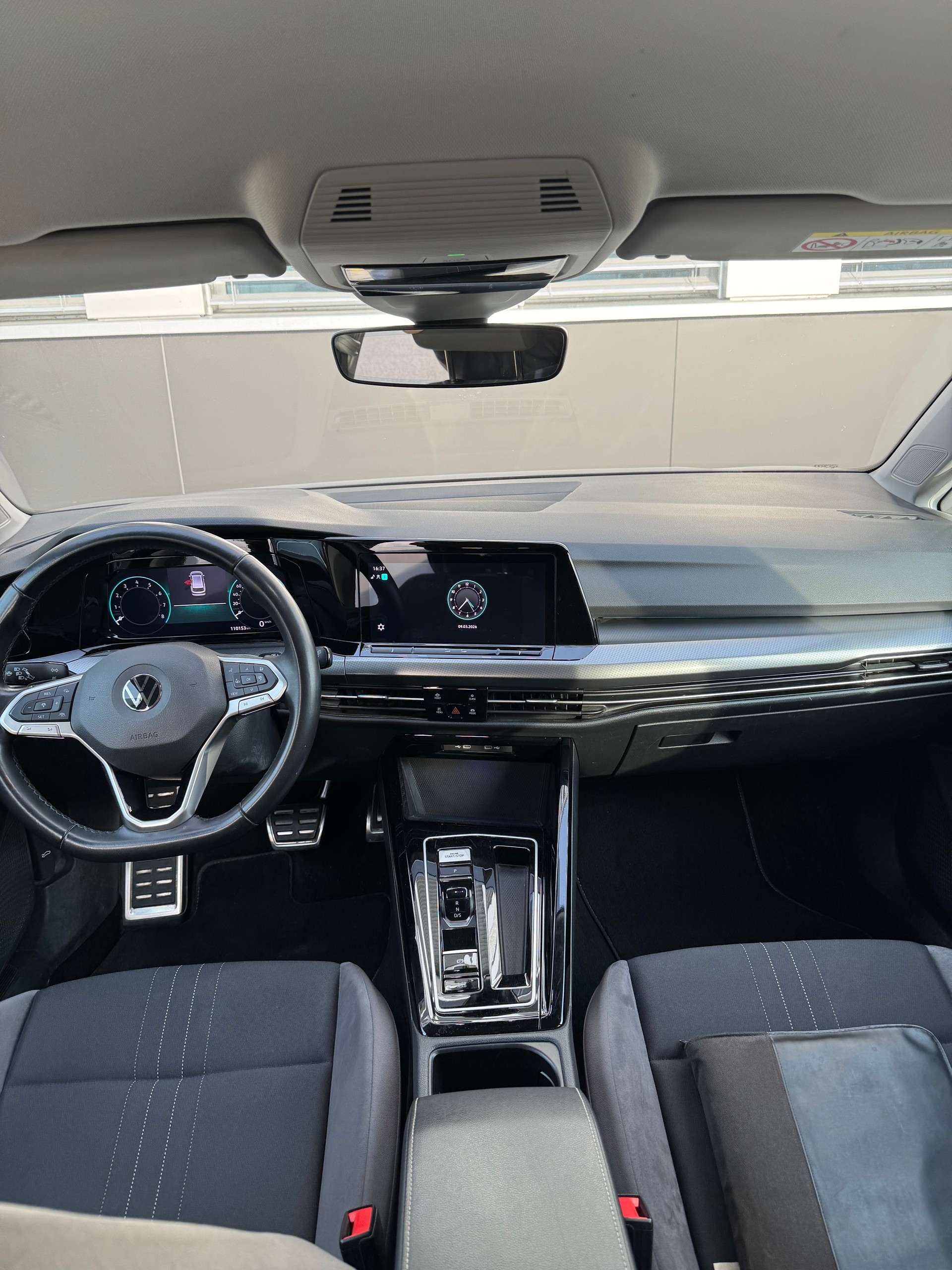 VW Golf 2.0 TSI Alltrack DSG 4Motion-image-8