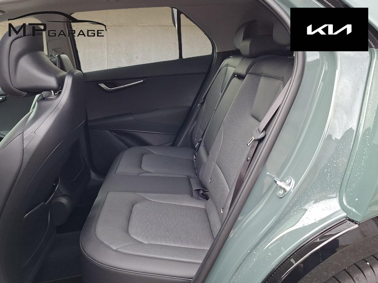 KIA Niro 1.6 GDi Hybrid Style-image-15
