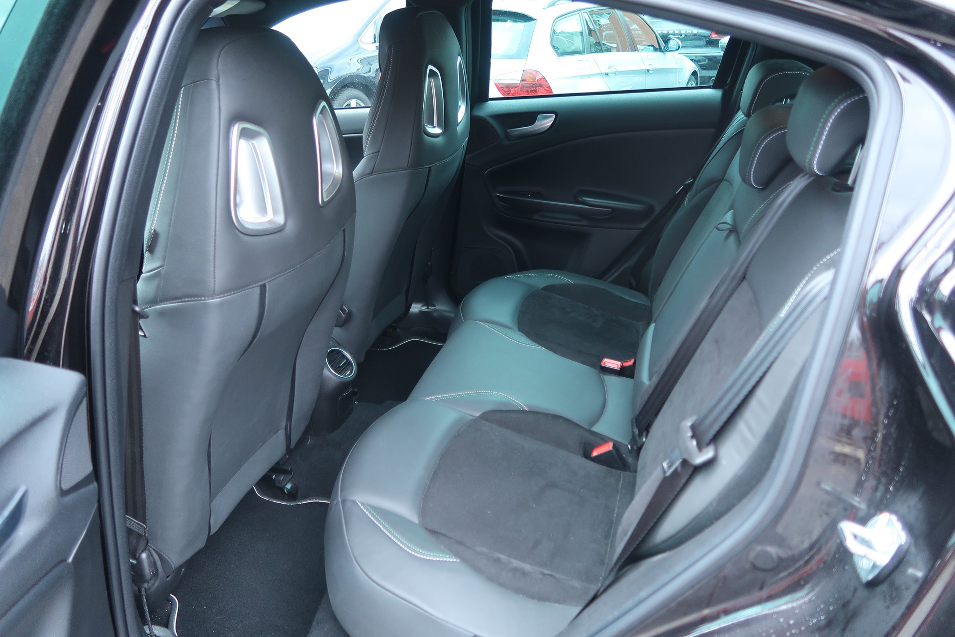 ALFA ROMEO Giulietta 1750 TBi Quadrifoglio Verde TCT-image-10