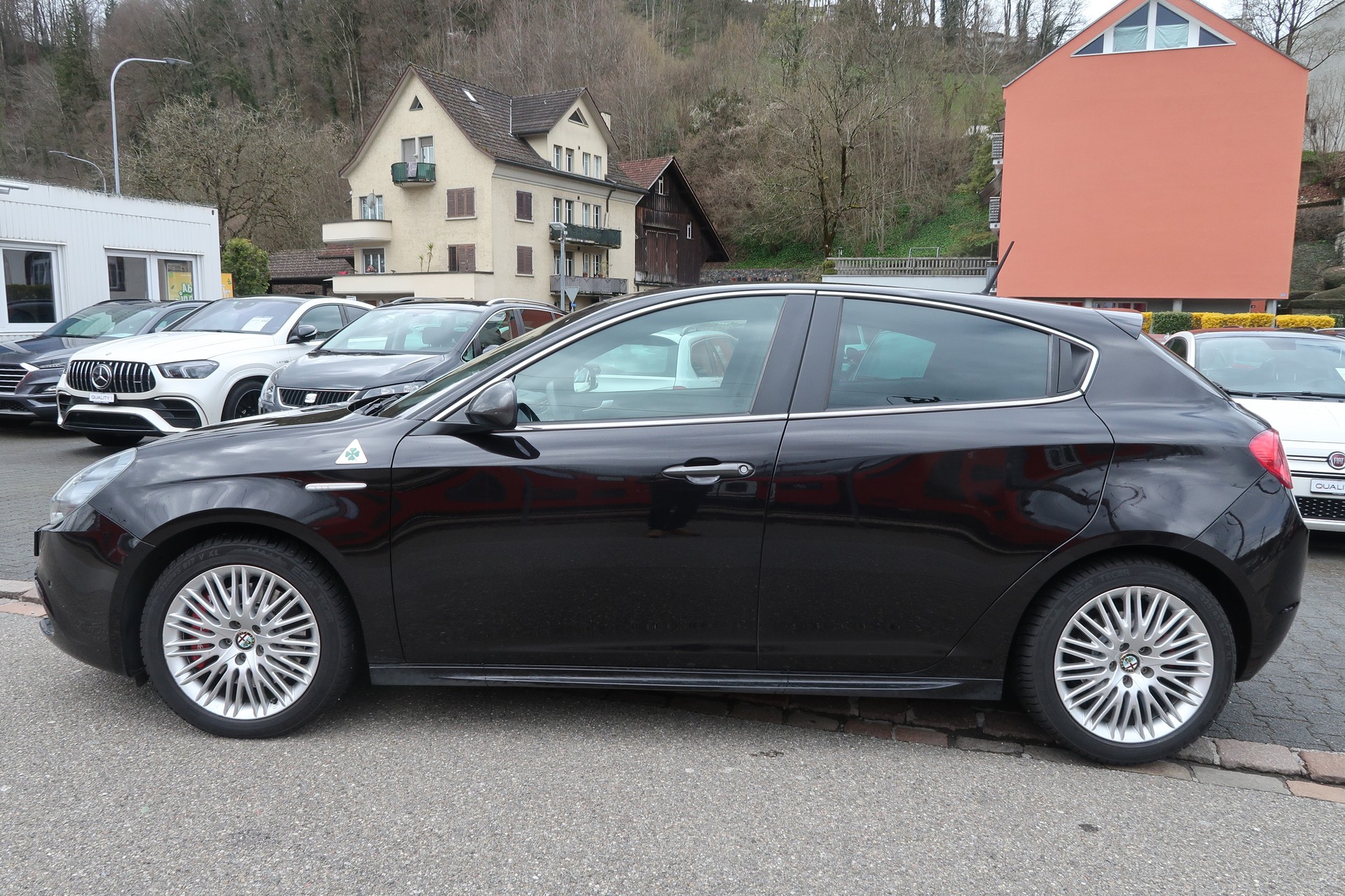 ALFA ROMEO Giulietta 1750 TBi Quadrifoglio Verde TCT-image-8