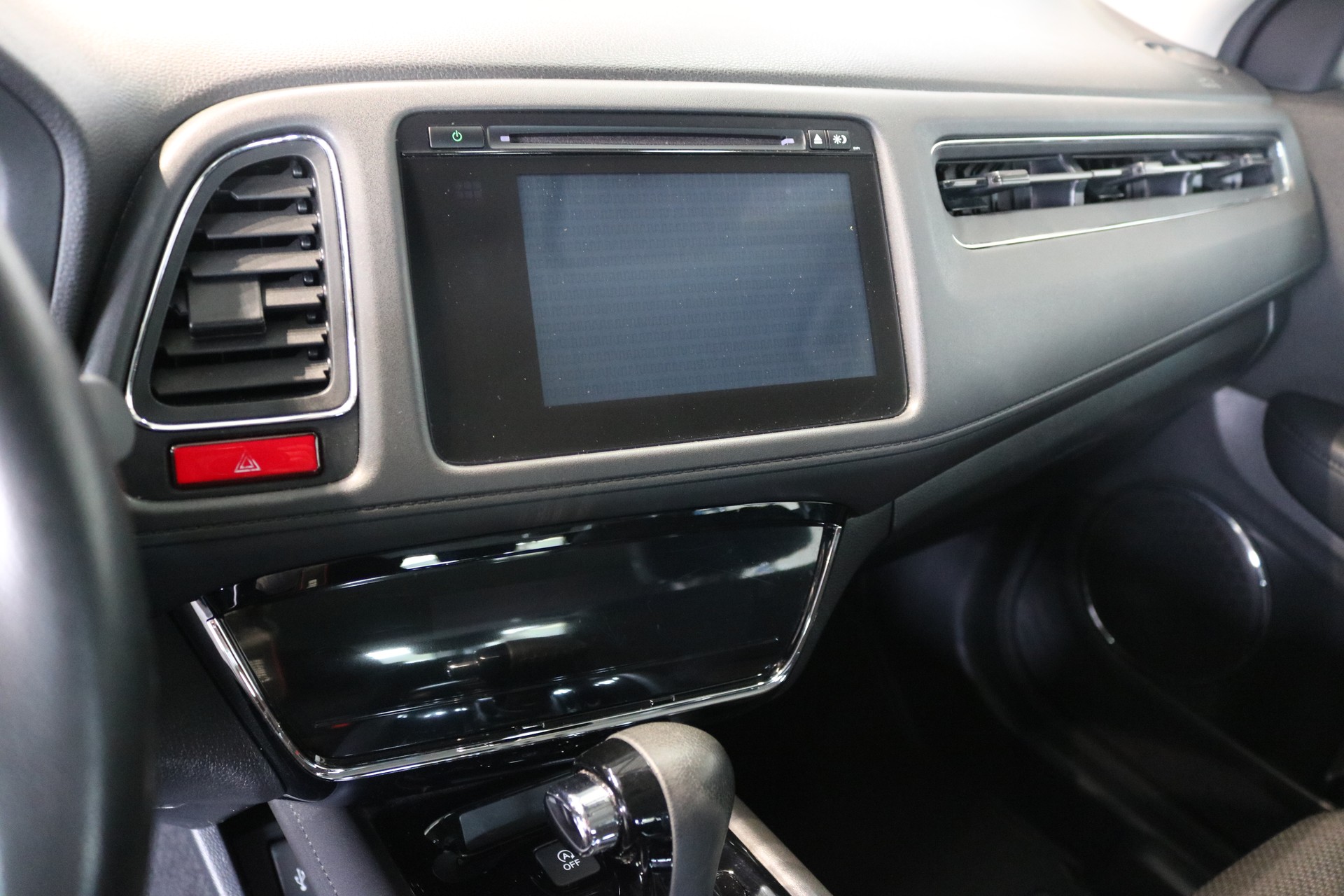 HONDA HR-V 1.5i-VTEC Elegance CVT-image-10