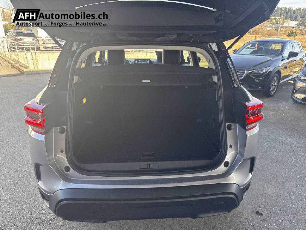 CITROEN C5 Aircross 1.6 Plug-in Hybrid Shine-image-8