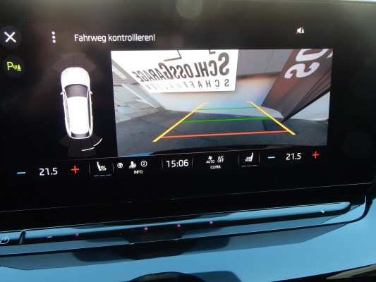SKODA Octavia 2.0TSI SportLine 4x4-image-14