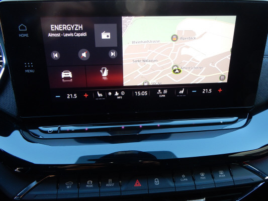 SKODA Octavia 2.0TSI SportLine 4x4-image-12