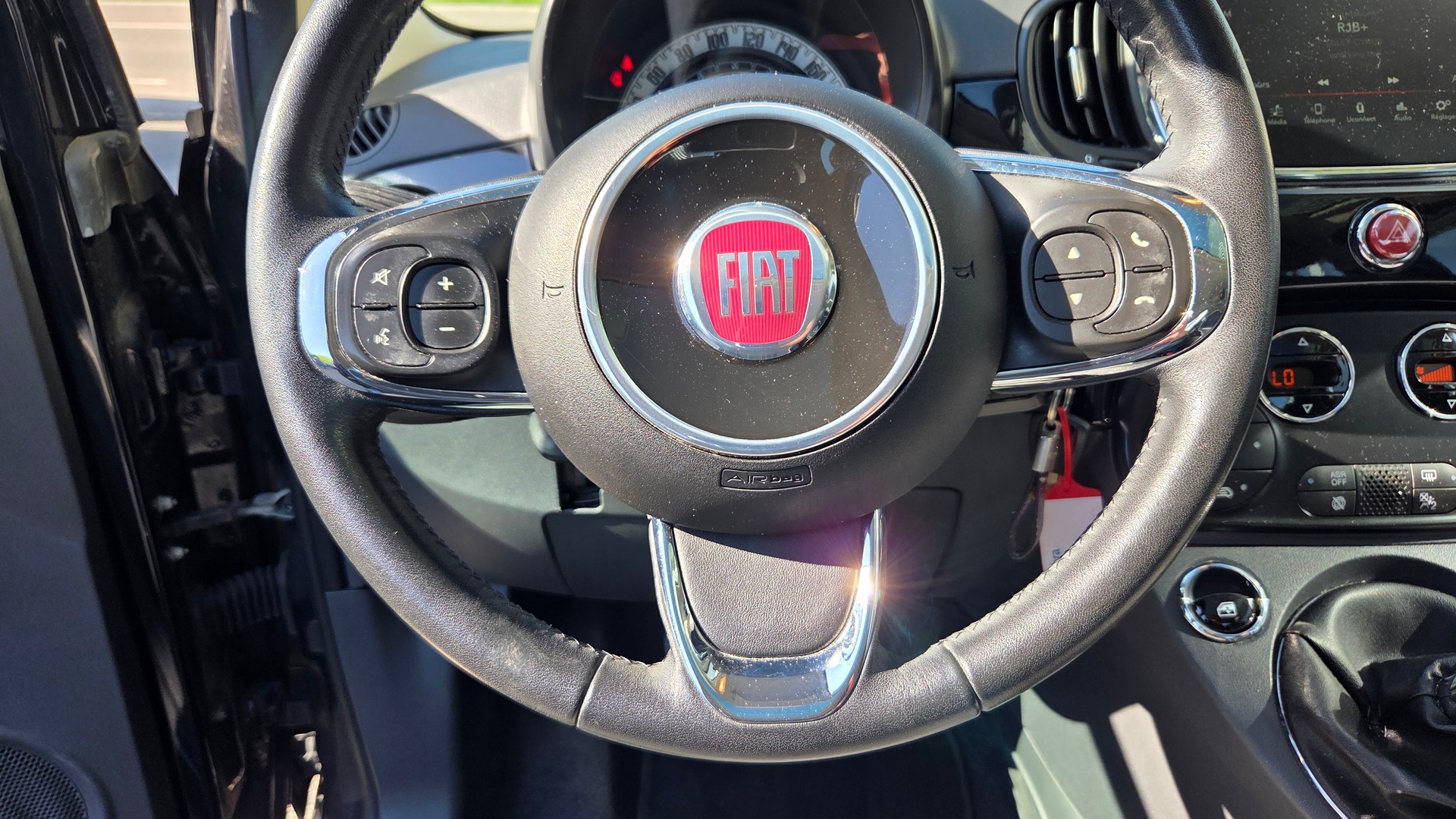 FIAT 500 0.9 Twinair Turbo Lounge-image-12