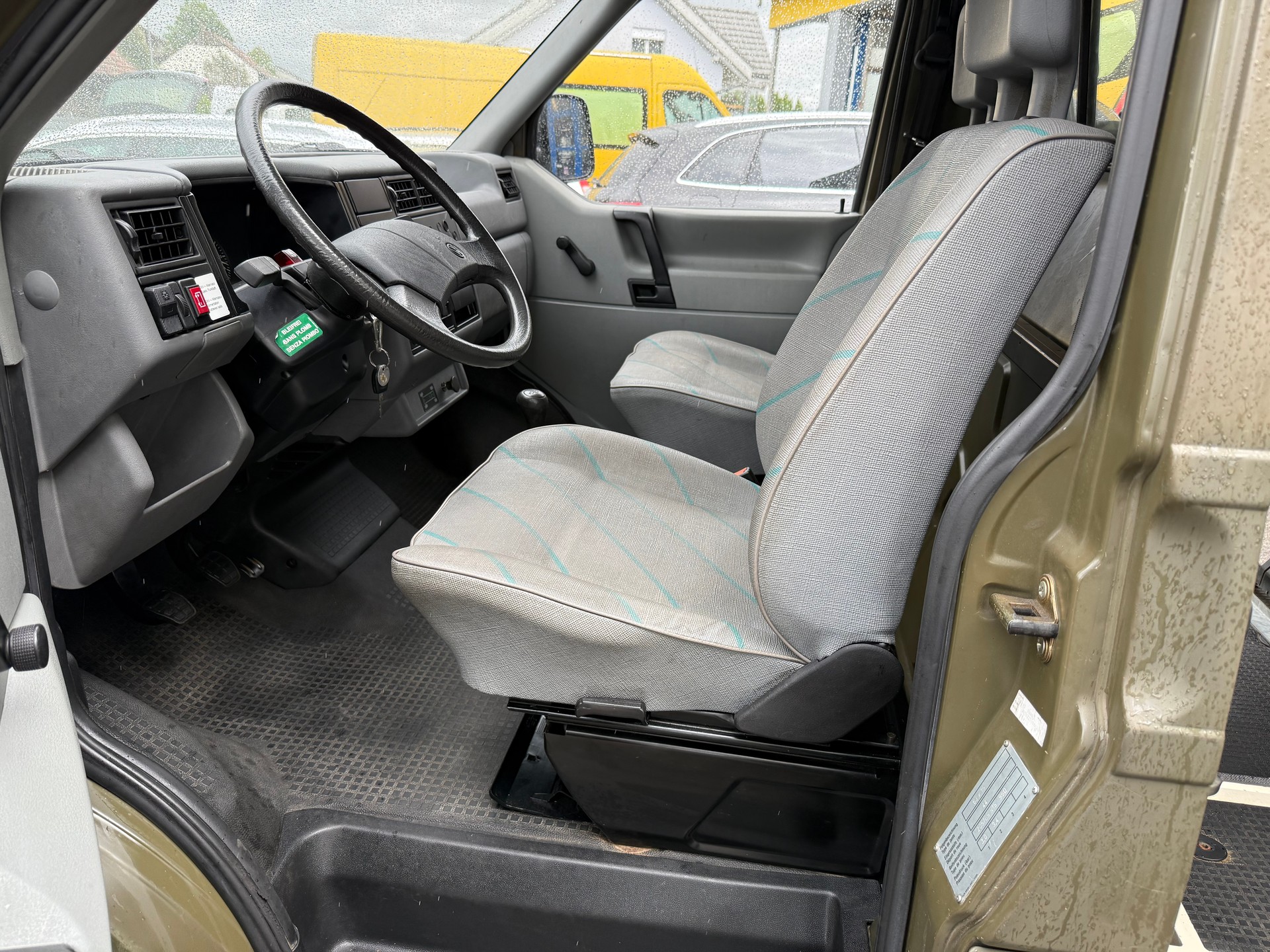 VW T4 Caravelle 2.5 GL syncro-image-8
