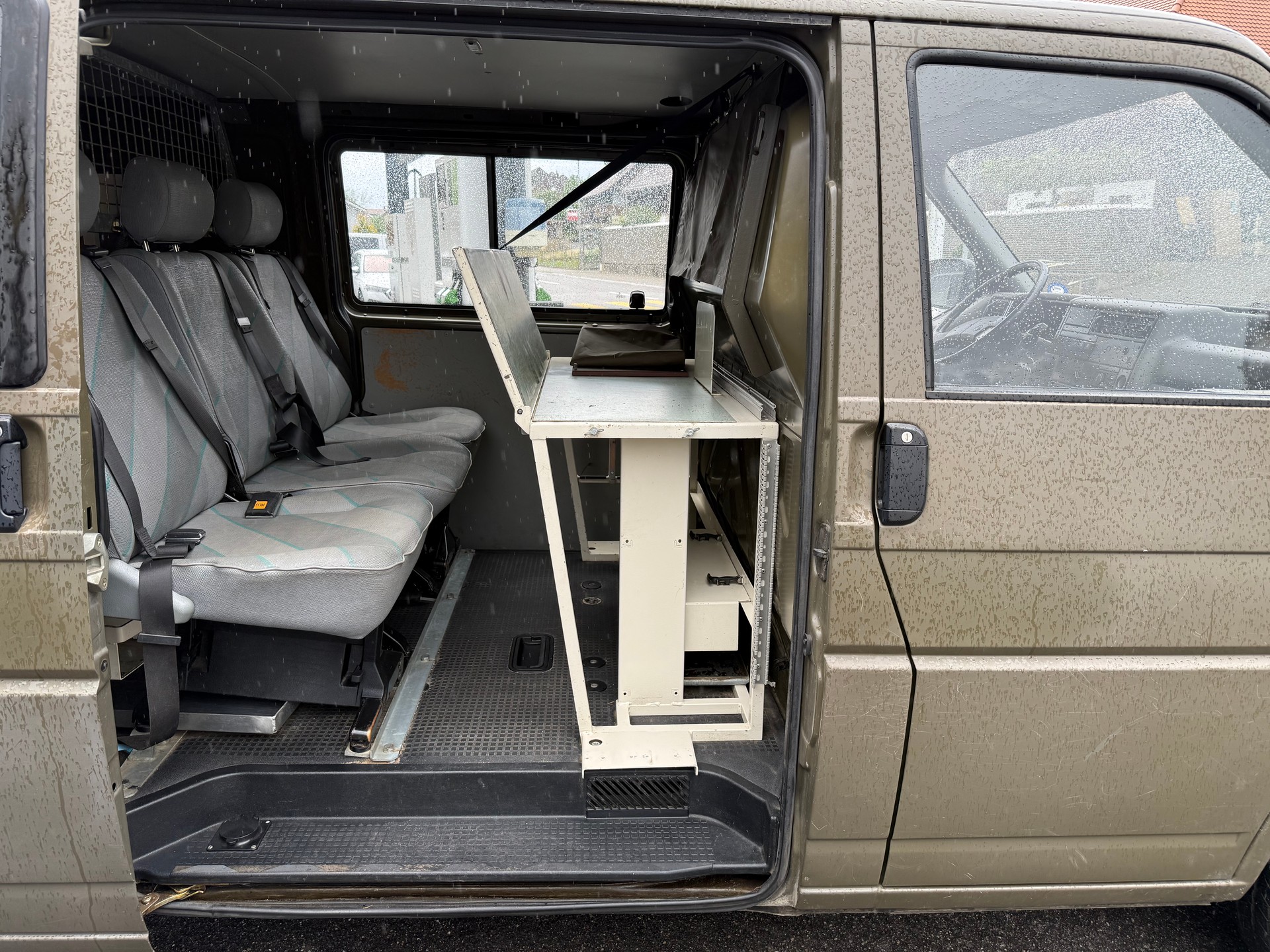 VW T4 Caravelle 2.5 GL syncro-image-10