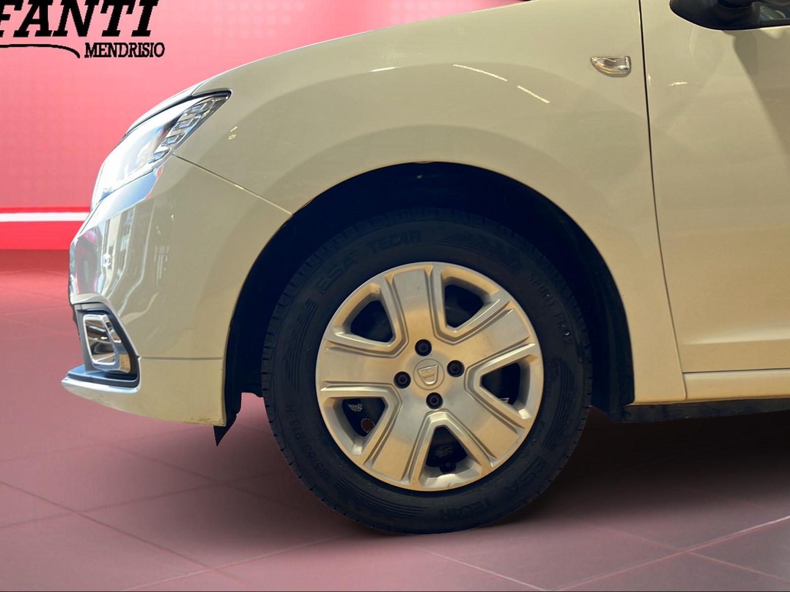 DACIA Sandero 1.0 Comfort E6c-image-2