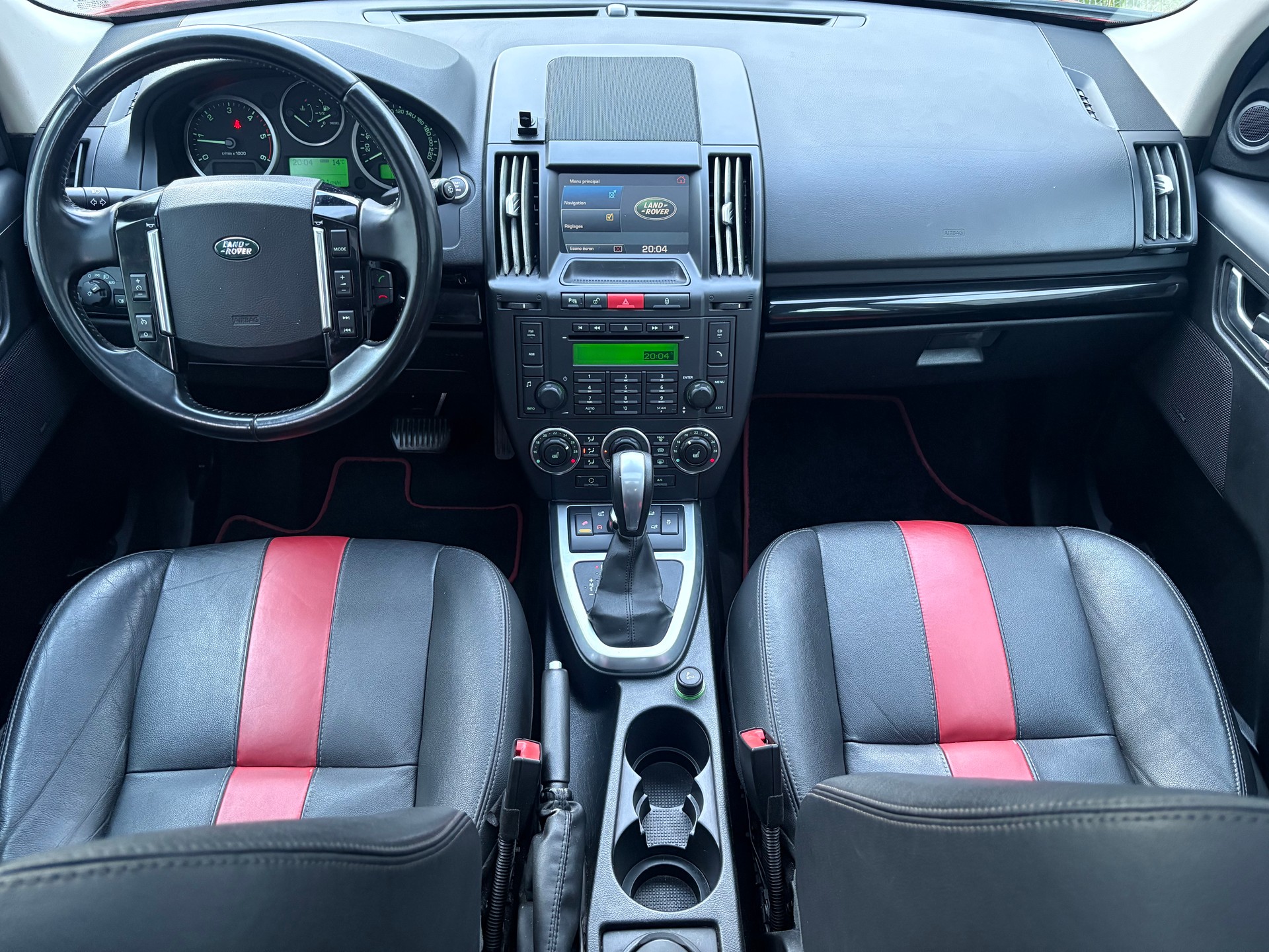 LAND ROVER Freelander 2.2 SD4 S Automatic-image-7
