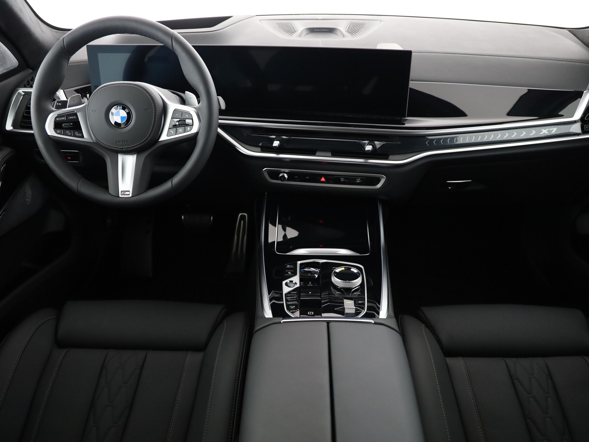 BMW X7 40d xDrive-image-12