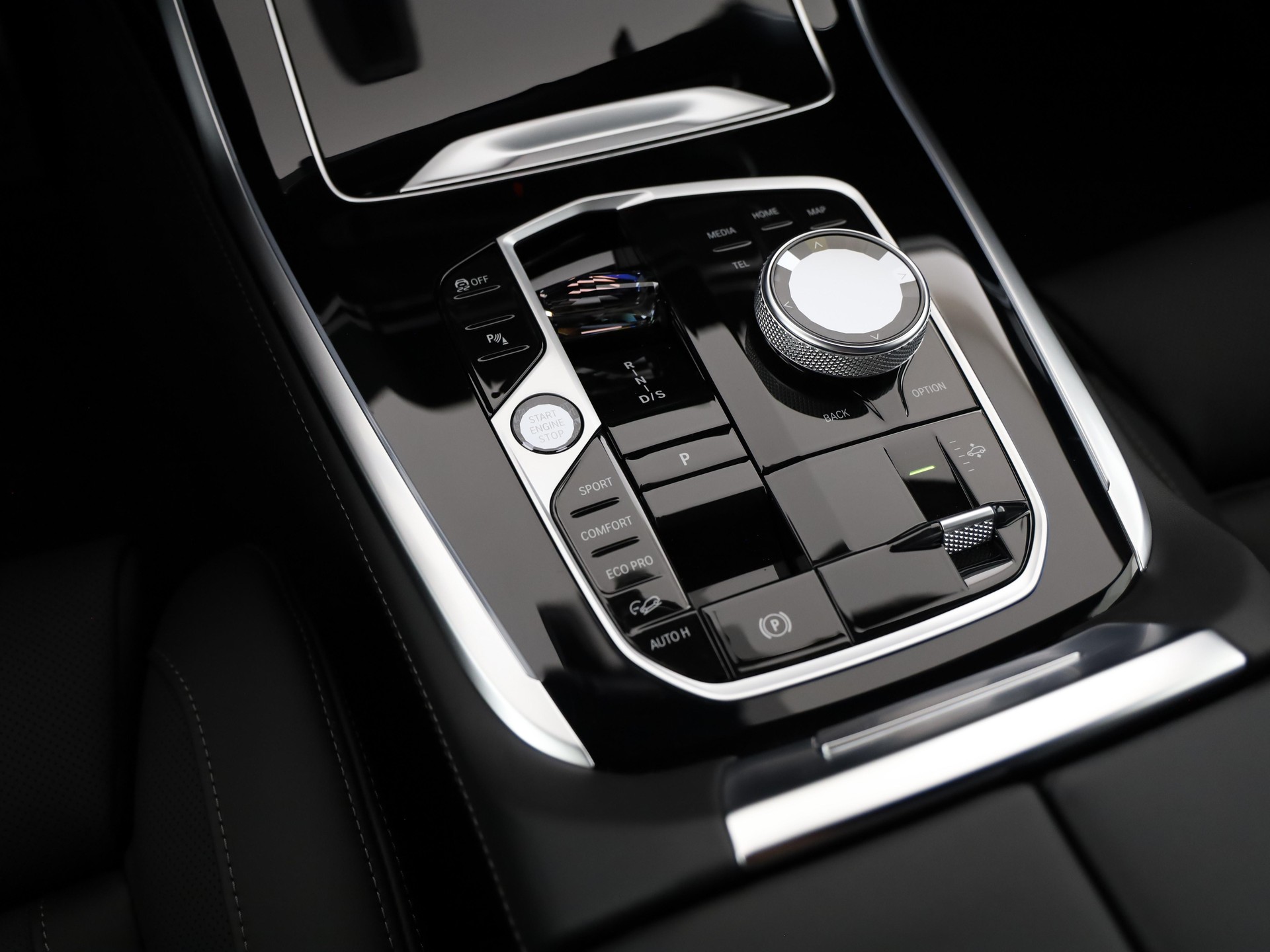 BMW X7 40d xDrive-image-17