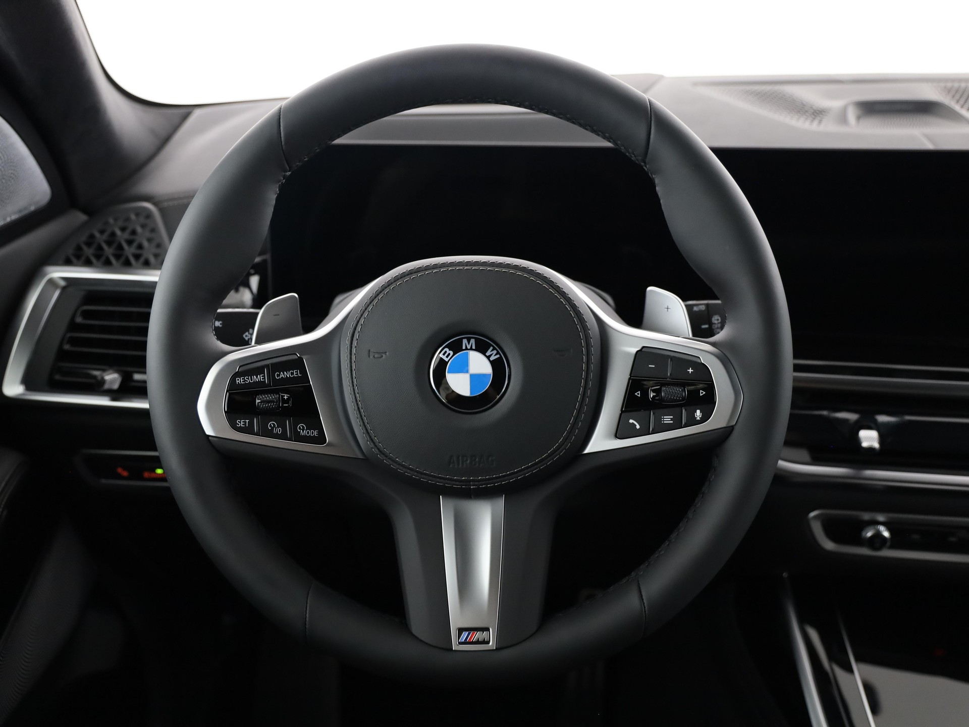 BMW X7 40d xDrive-image-11