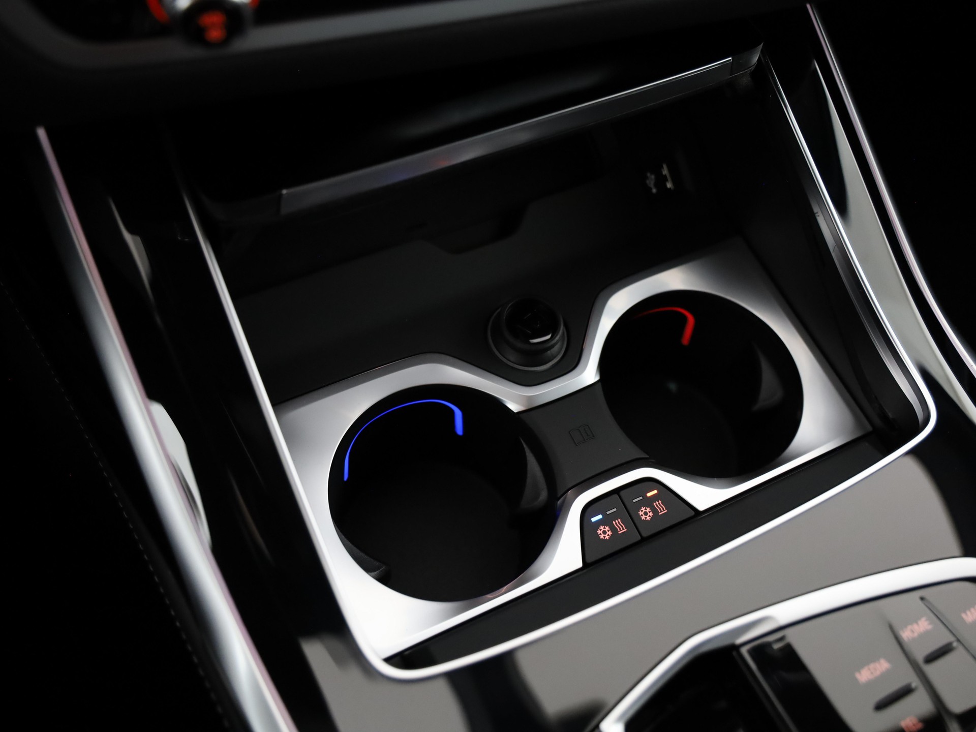 BMW X7 40d xDrive-image-16