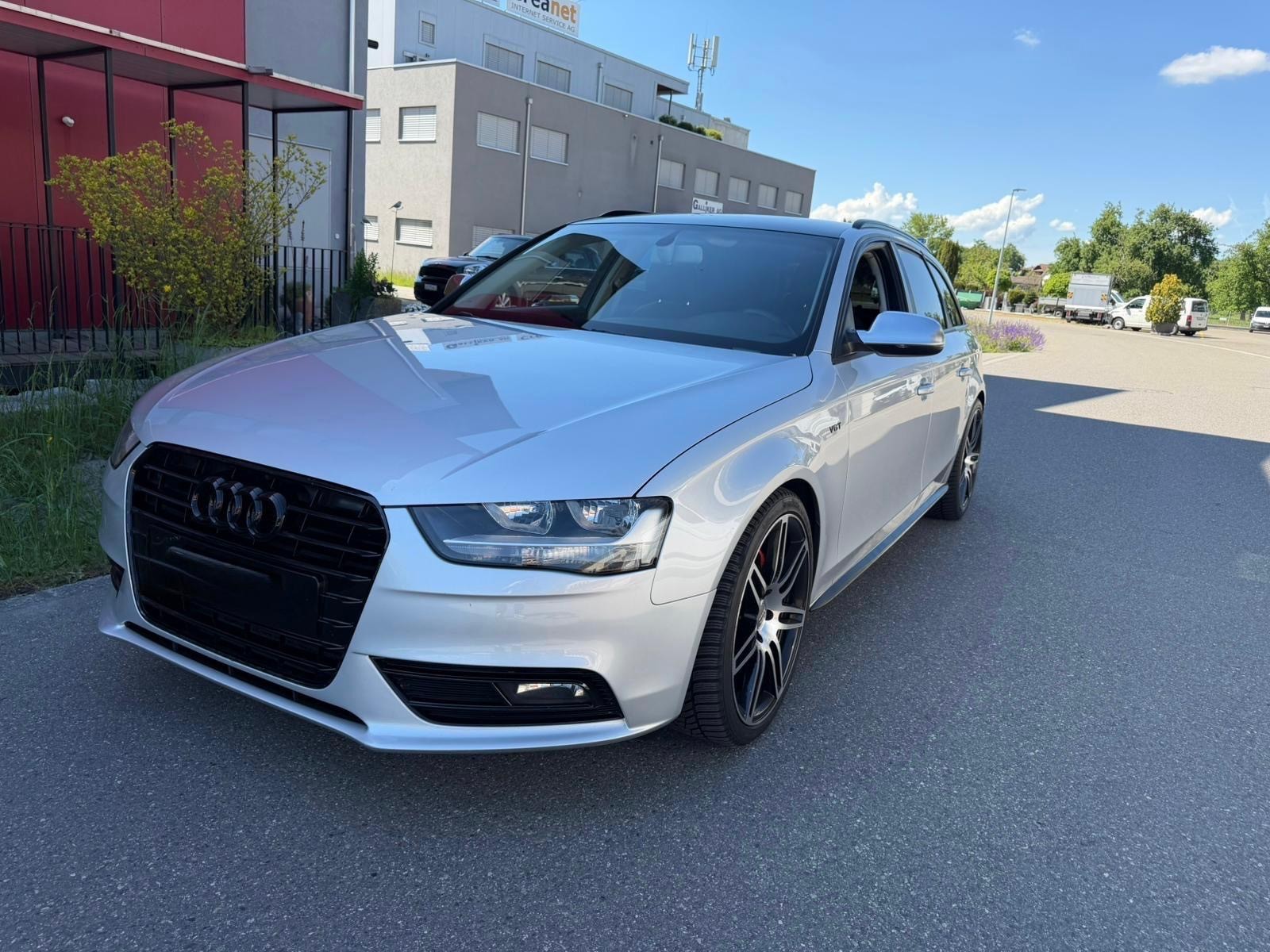 AUDI A4 Avant 2.0 TFSI multitronic-showroom-element-2