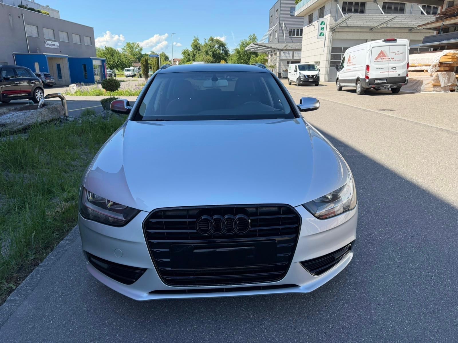 AUDI A4 Avant 2.0 TFSI multitronic-showroom-element-3