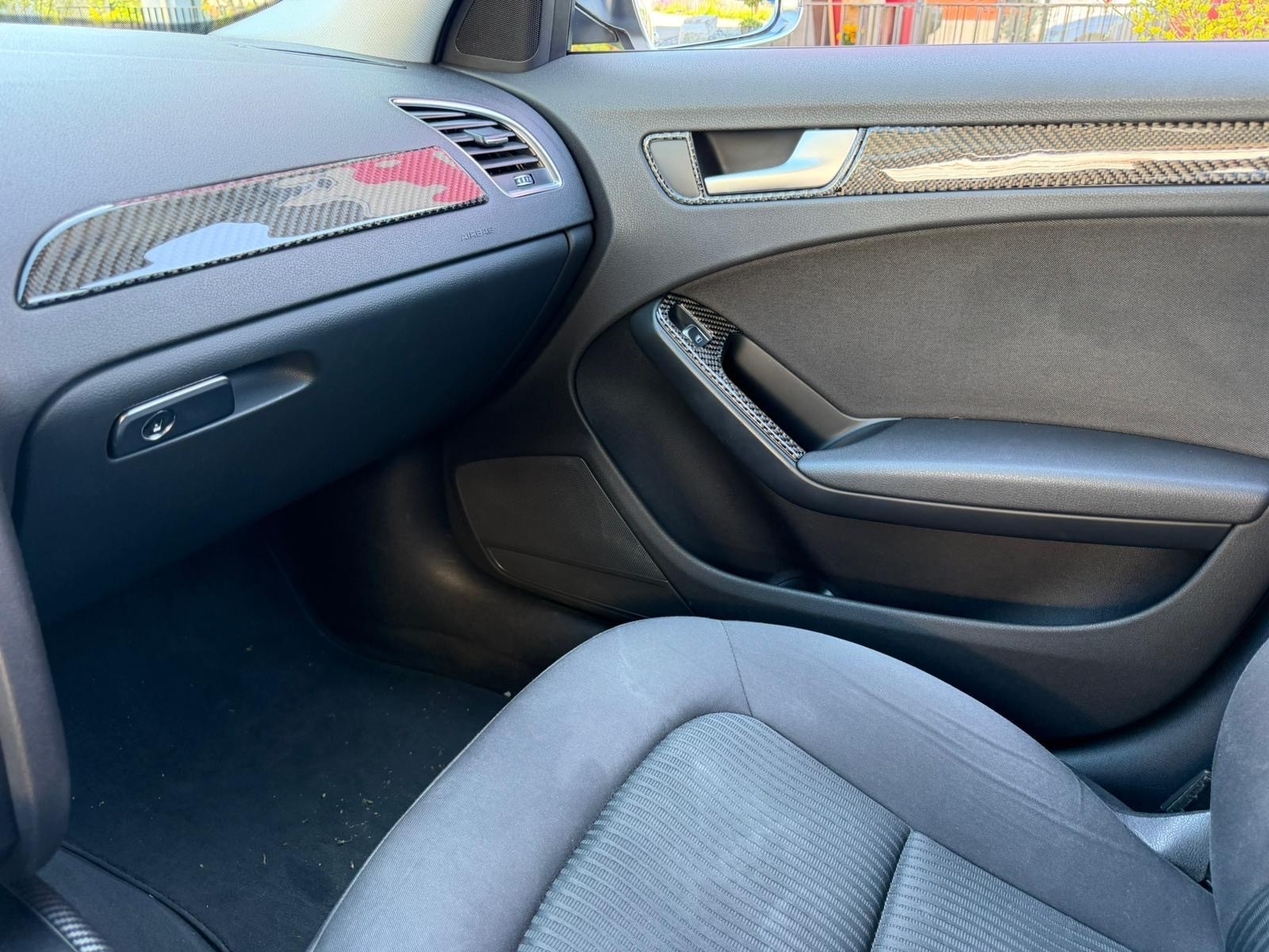 AUDI A4 Avant 2.0 TFSI multitronic-image-13