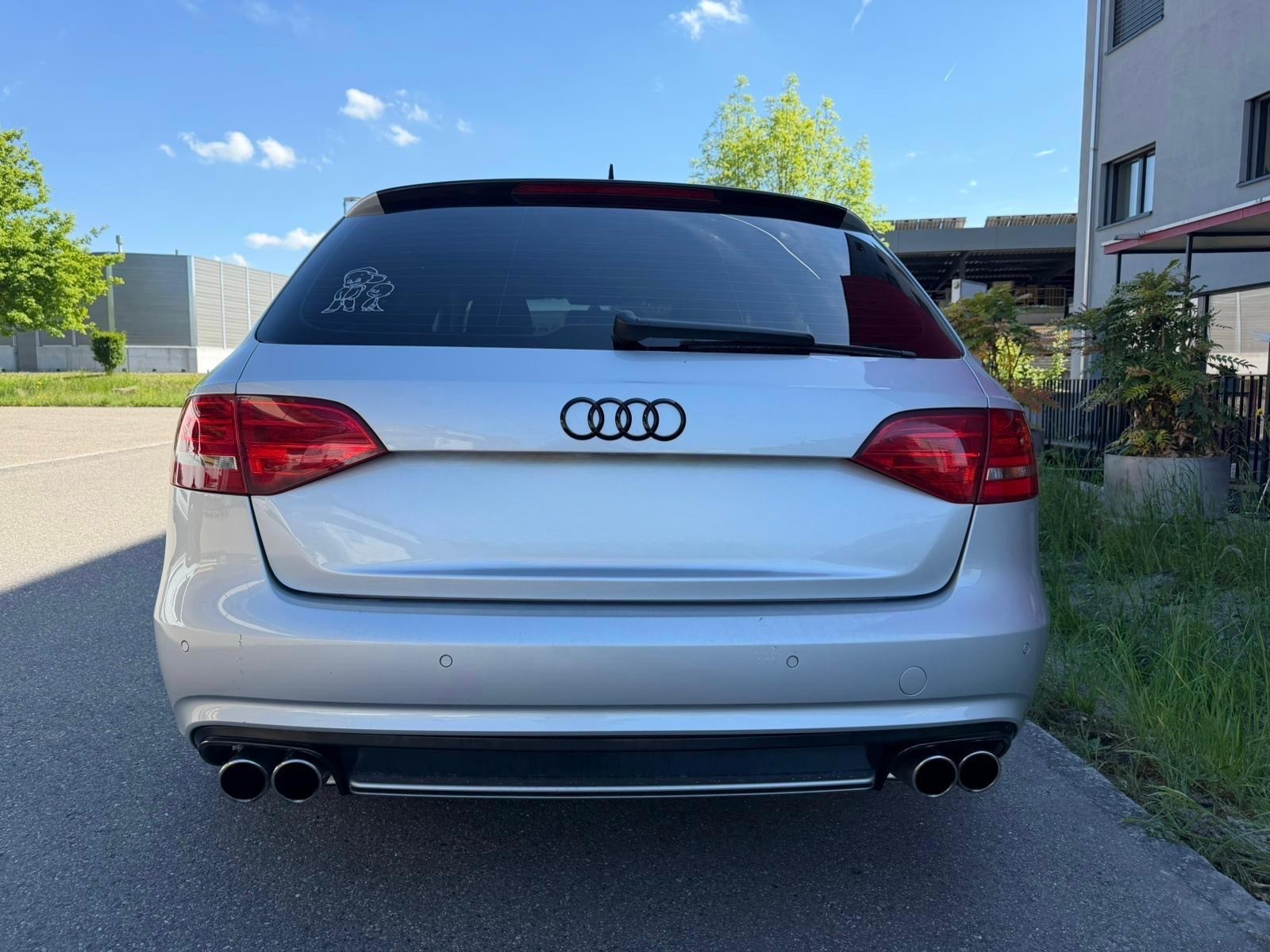 AUDI A4 Avant 2.0 TFSI multitronic-image-5