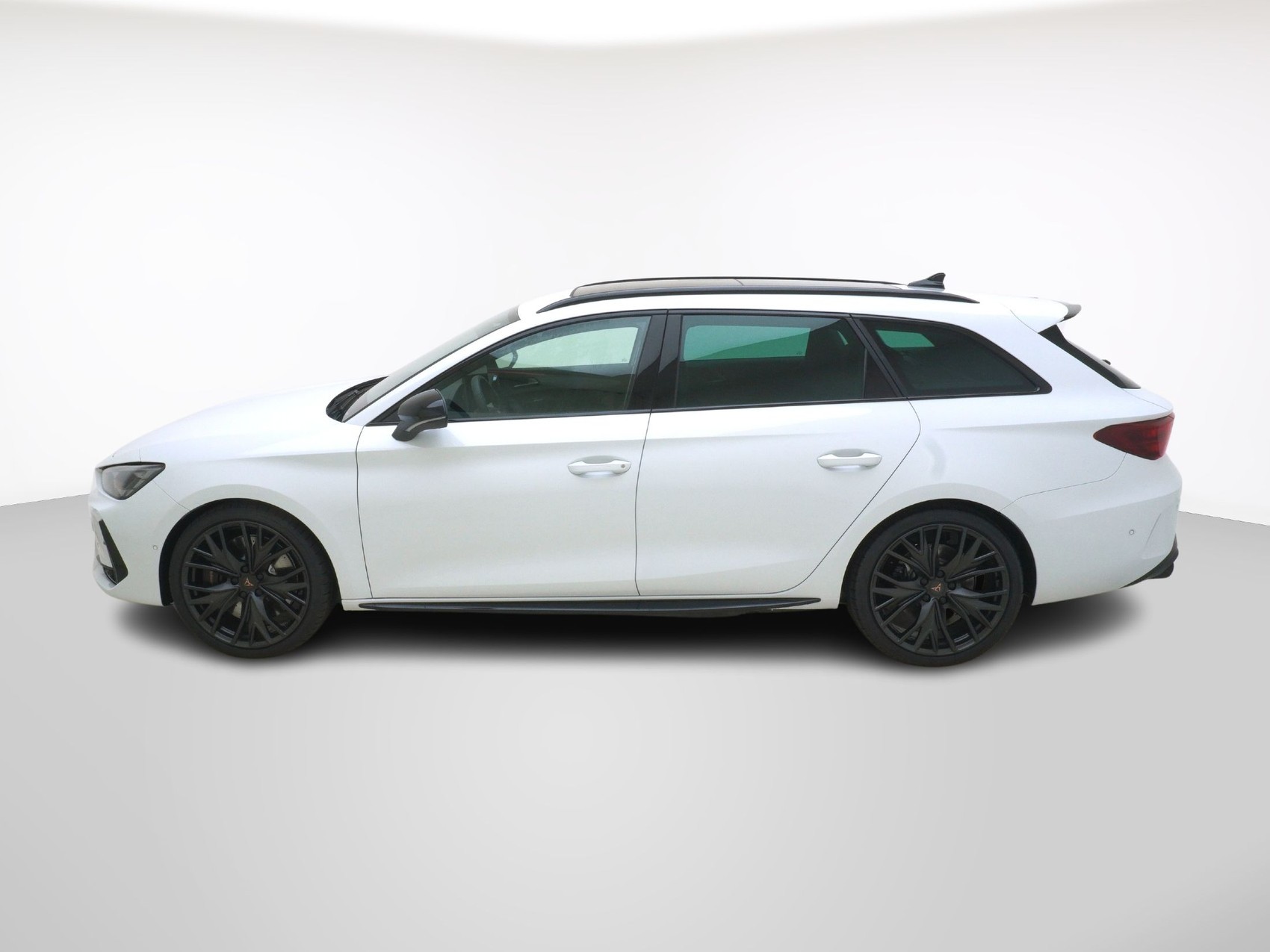 CUPRA Leon ST 2.0 TSI VZ 4Drive DSG-image-1