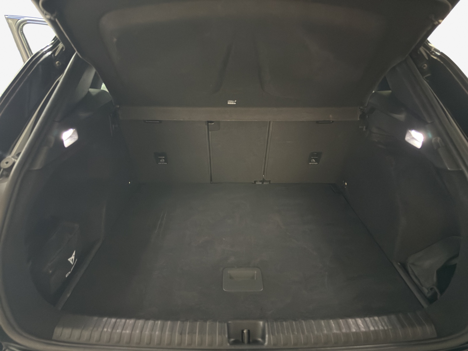 CUPRA Terramar 2.0 TSI DSG 4Drive VZ-image-12