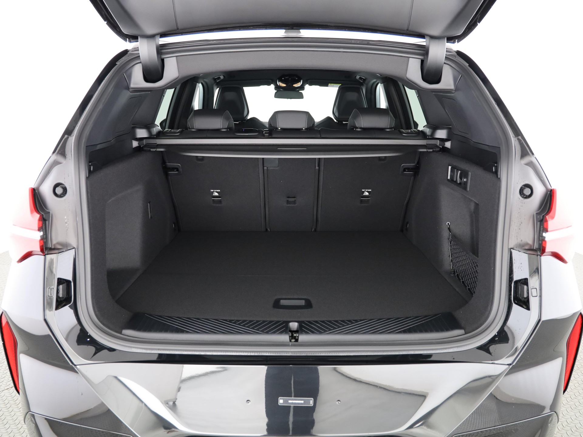 BMW X3 M50i-image-5