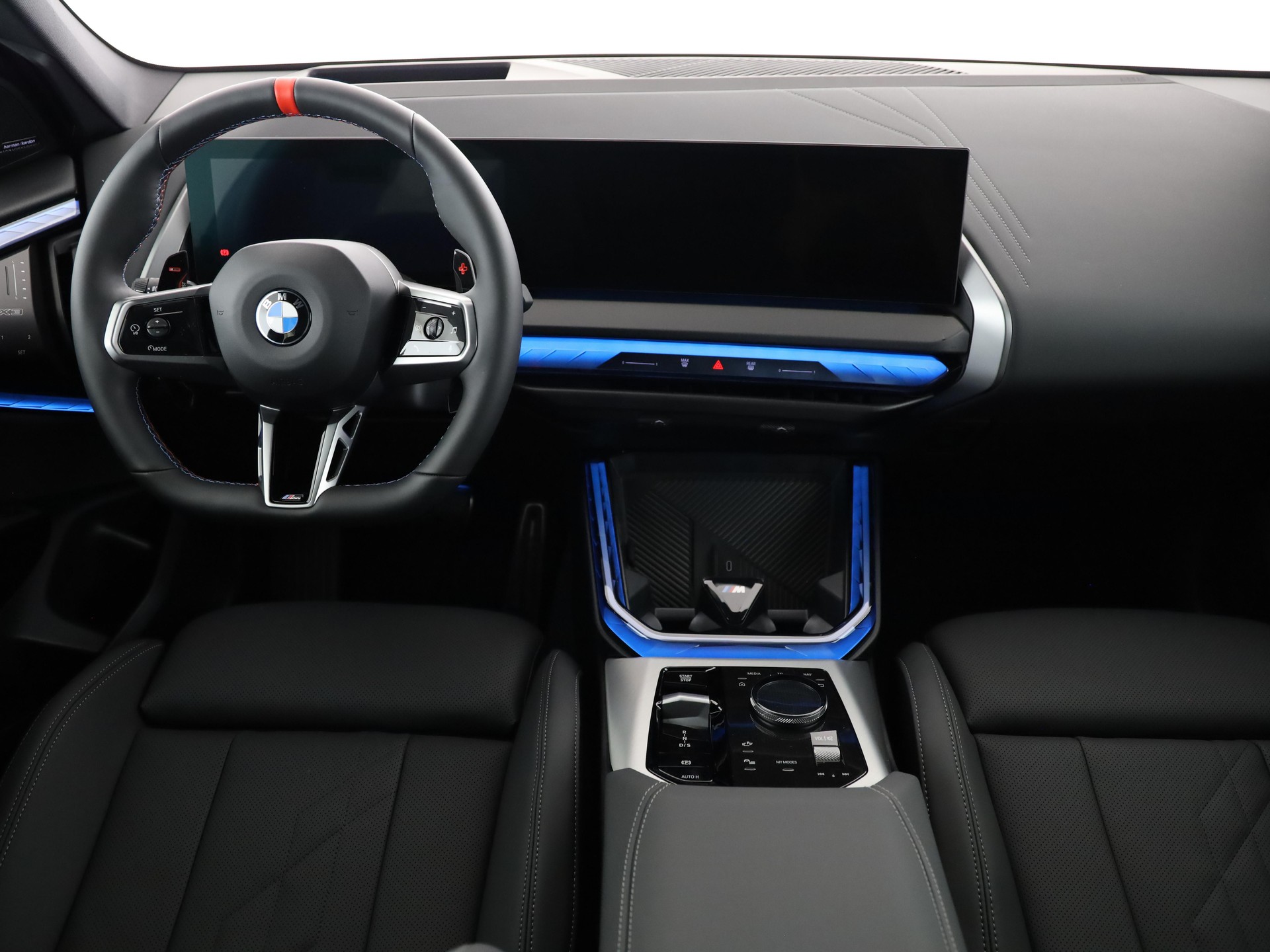 BMW X3 M50i-image-4