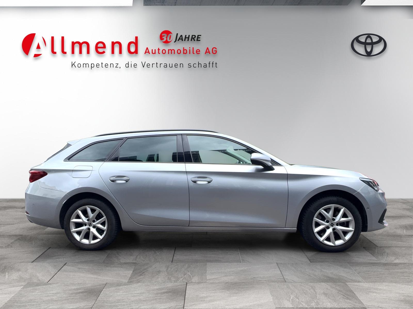 SEAT Leon ST 2.0 TDI Style DSG-showroom-element-3