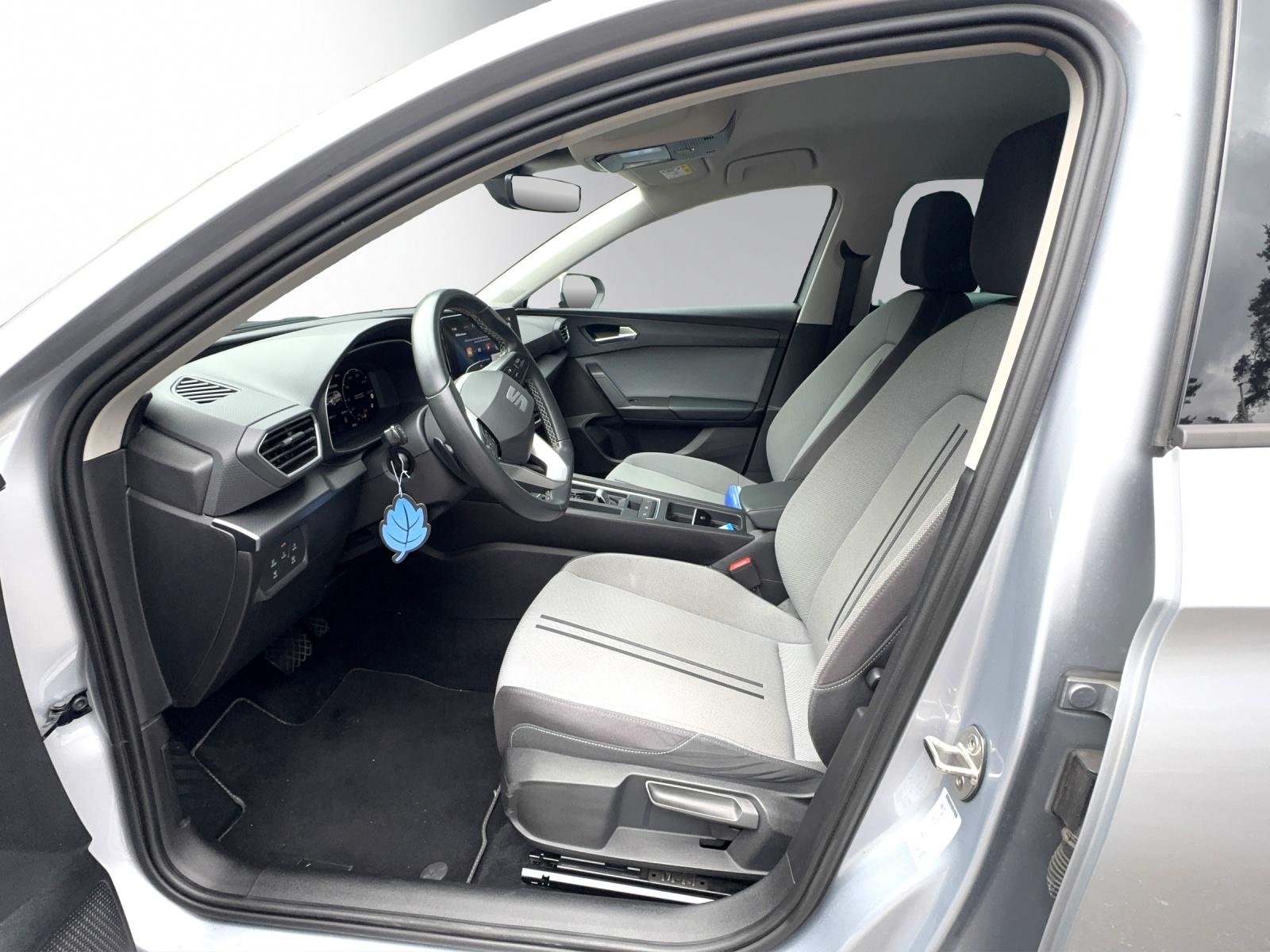 SEAT Leon ST 2.0 TDI Style DSG-image-6