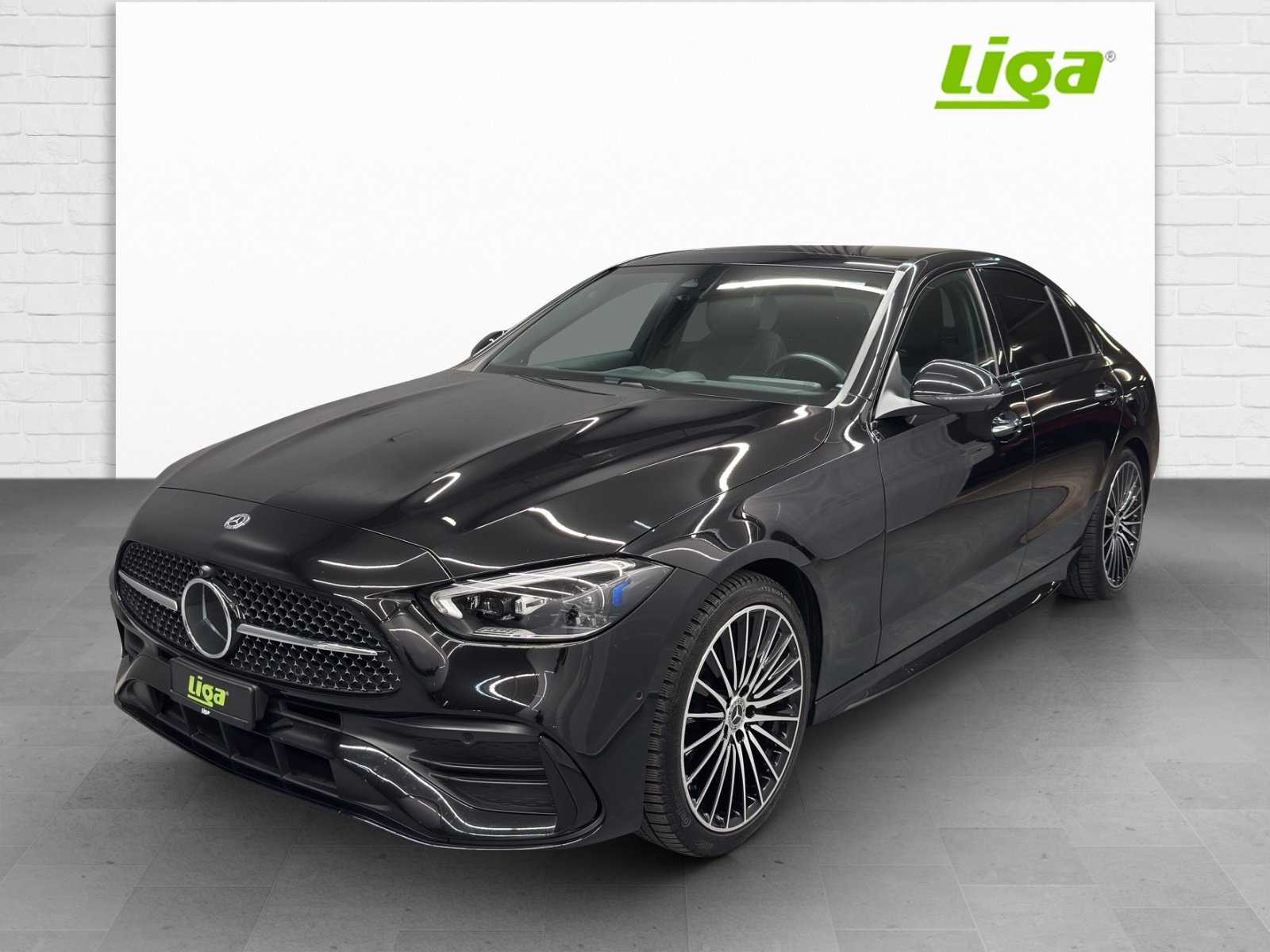 MERCEDES-BENZ C 200 AMG Line 4matic-showroom-element-1