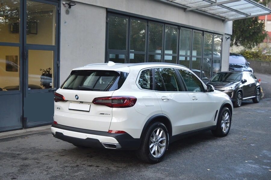 BMW X5 xDrive45e Steptronic-image-2