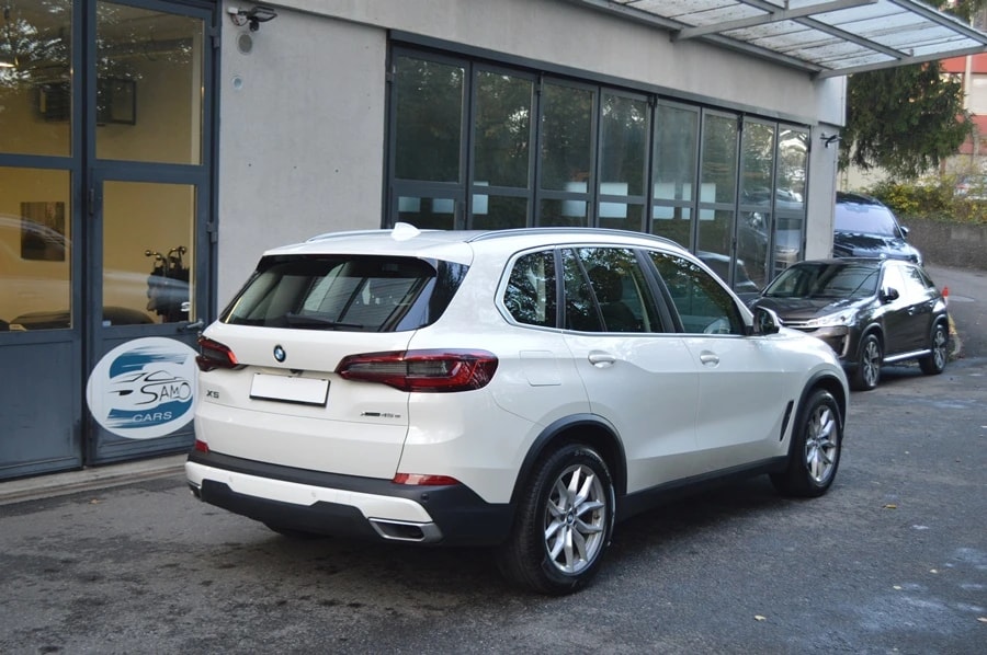 BMW X5 xDrive45e Steptronic-image-15