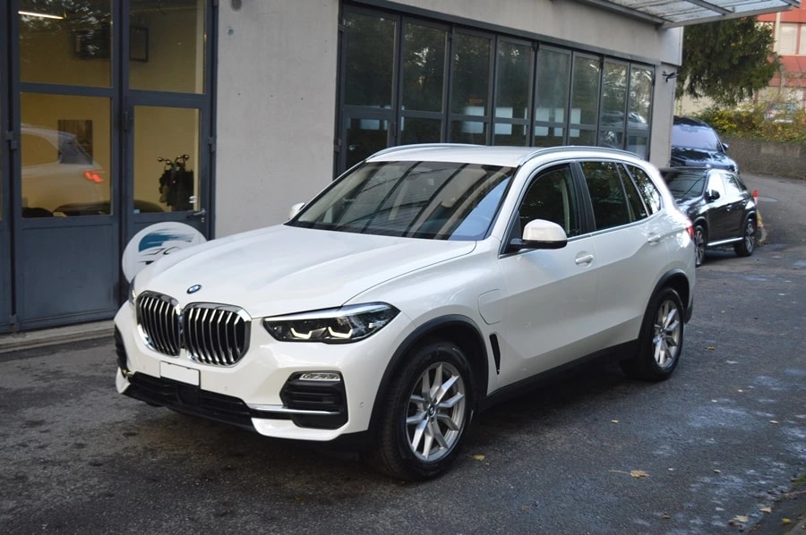 BMW X5 xDrive45e Steptronic-image-2