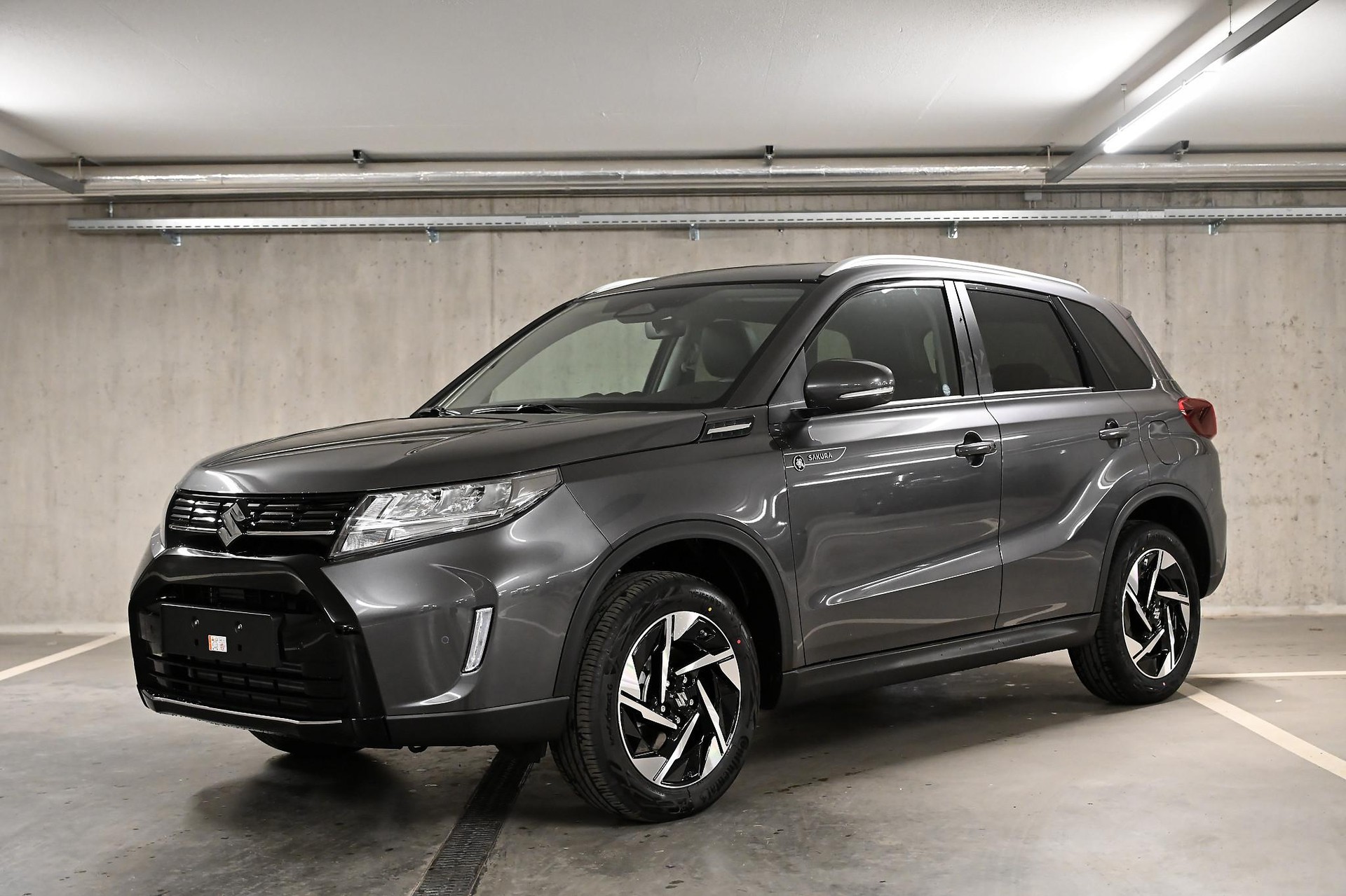 SUZUKI Vitara 1.4 T Sakura Top Hybrid 4x4-image-0