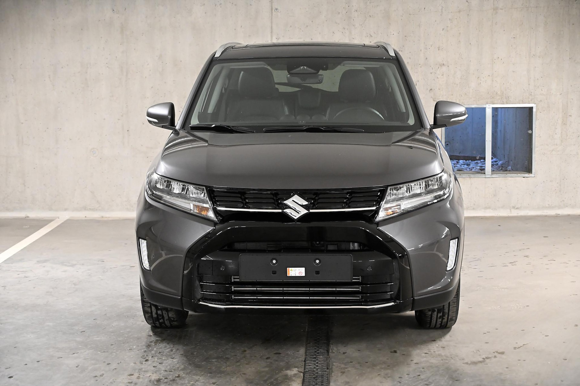 SUZUKI Vitara 1.4 T Sakura Top Hybrid 4x4-image-10