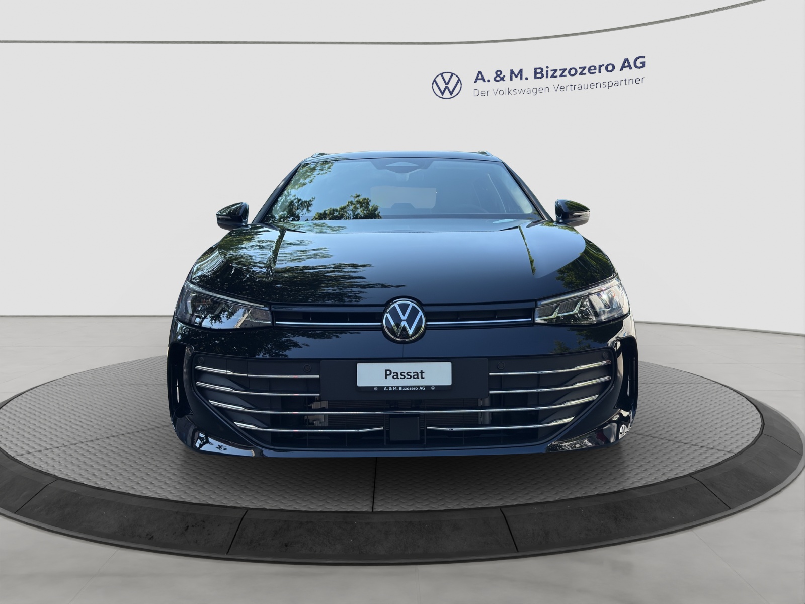 VW Passat Variant 1.5 eTSI evo2 Business DSG-image-7