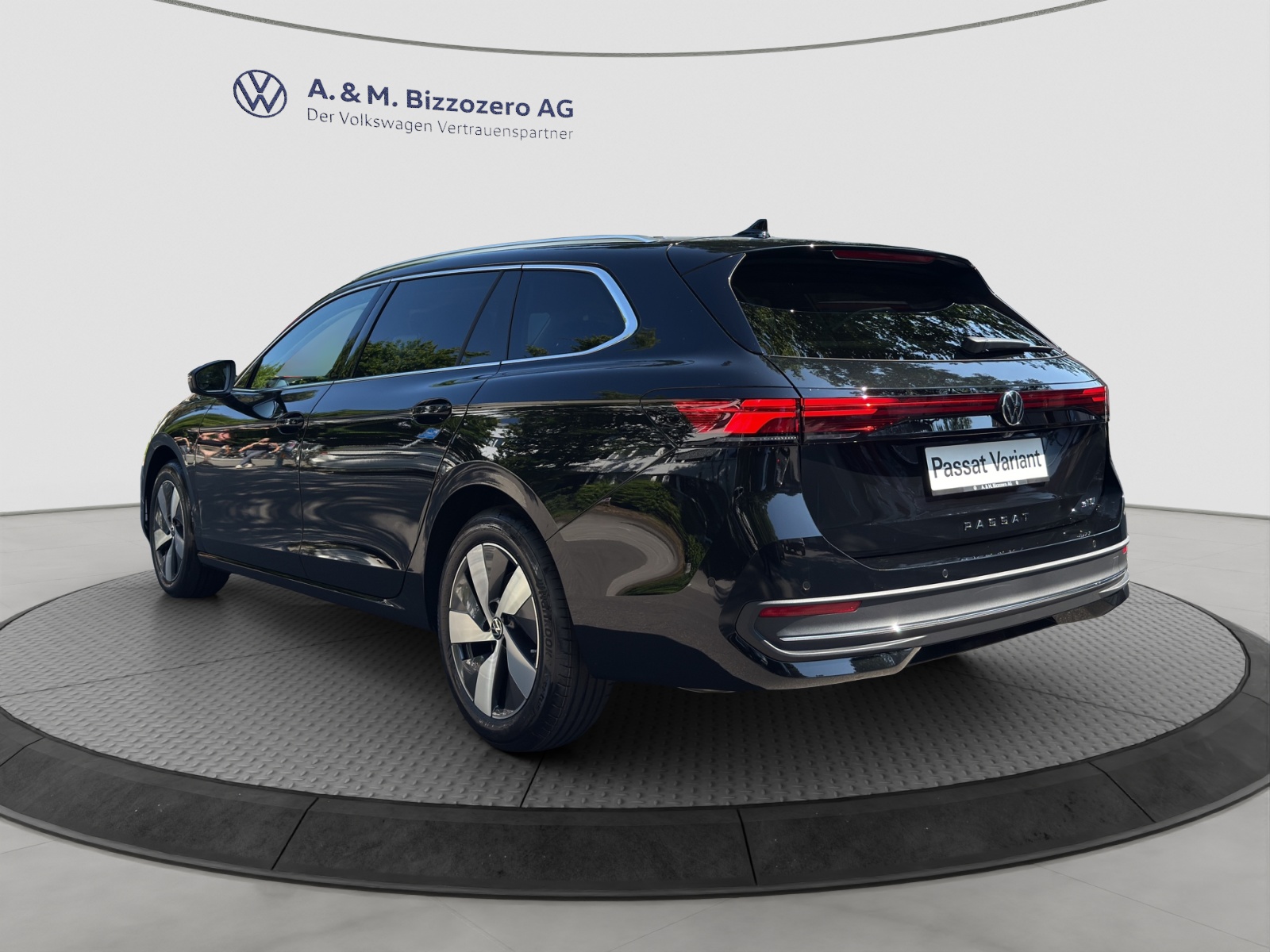 VW Passat Variant 1.5 eTSI evo2 Business DSG-showroom-element-2