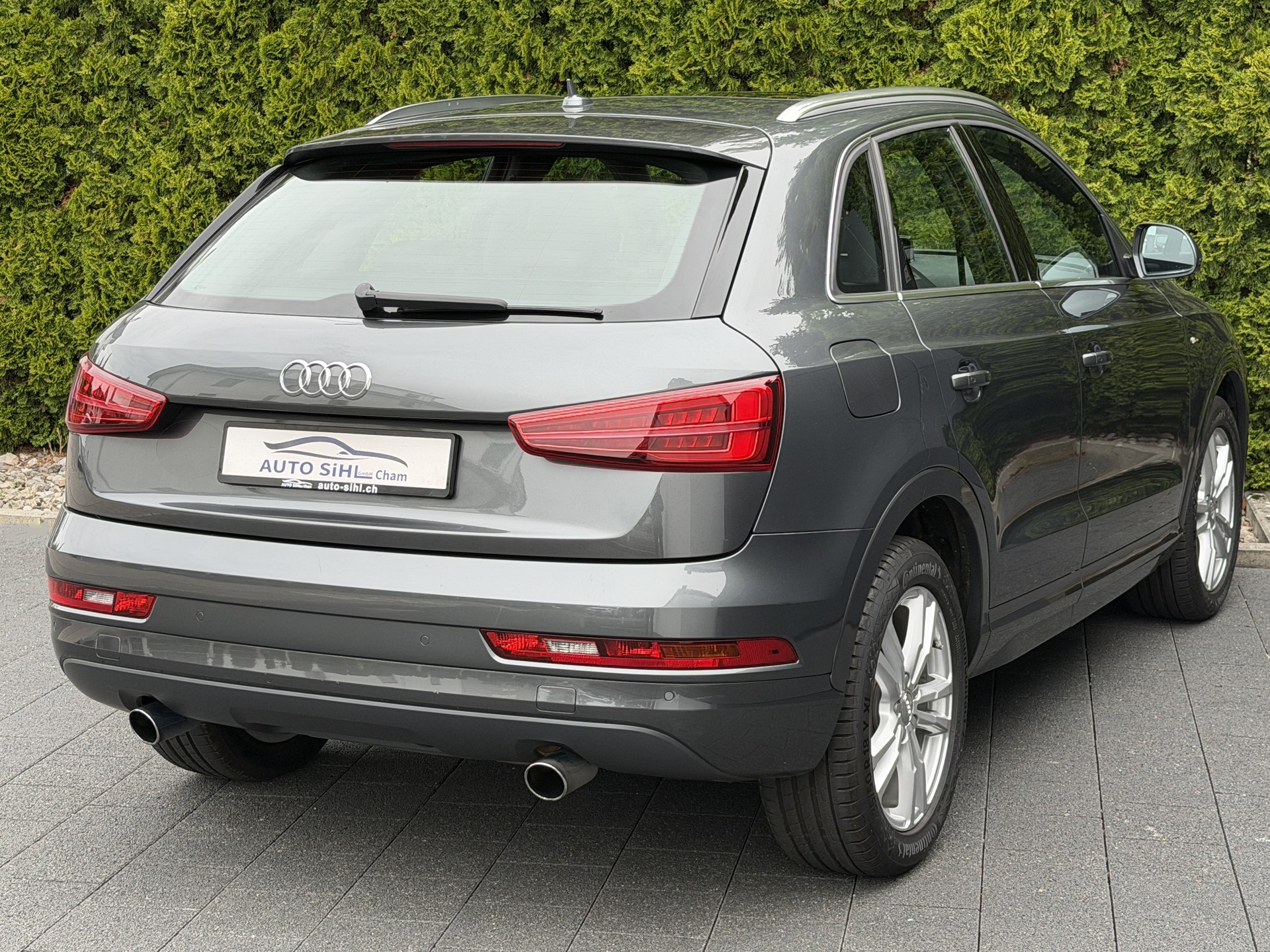AUDI Q3 2.0 TFSI sport quattro S-tronic / CH-Fahrzeug-image-11