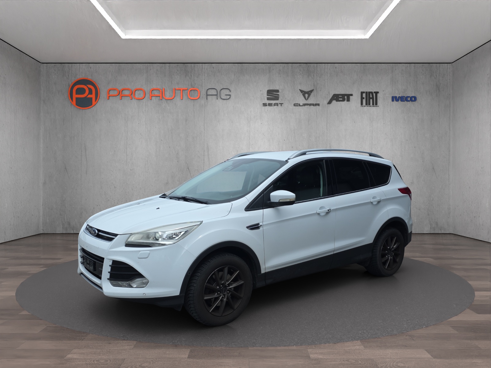 FORD Kuga 1.6 SCTi Titanium 4WD Automatic inkl. Anhängerkupplung