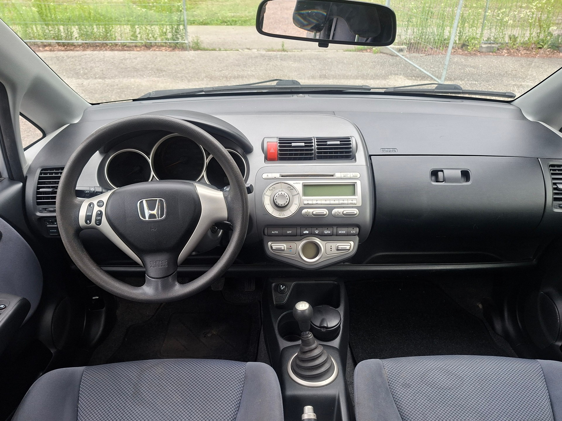 HONDA Jazz 1.4i LS-image-7