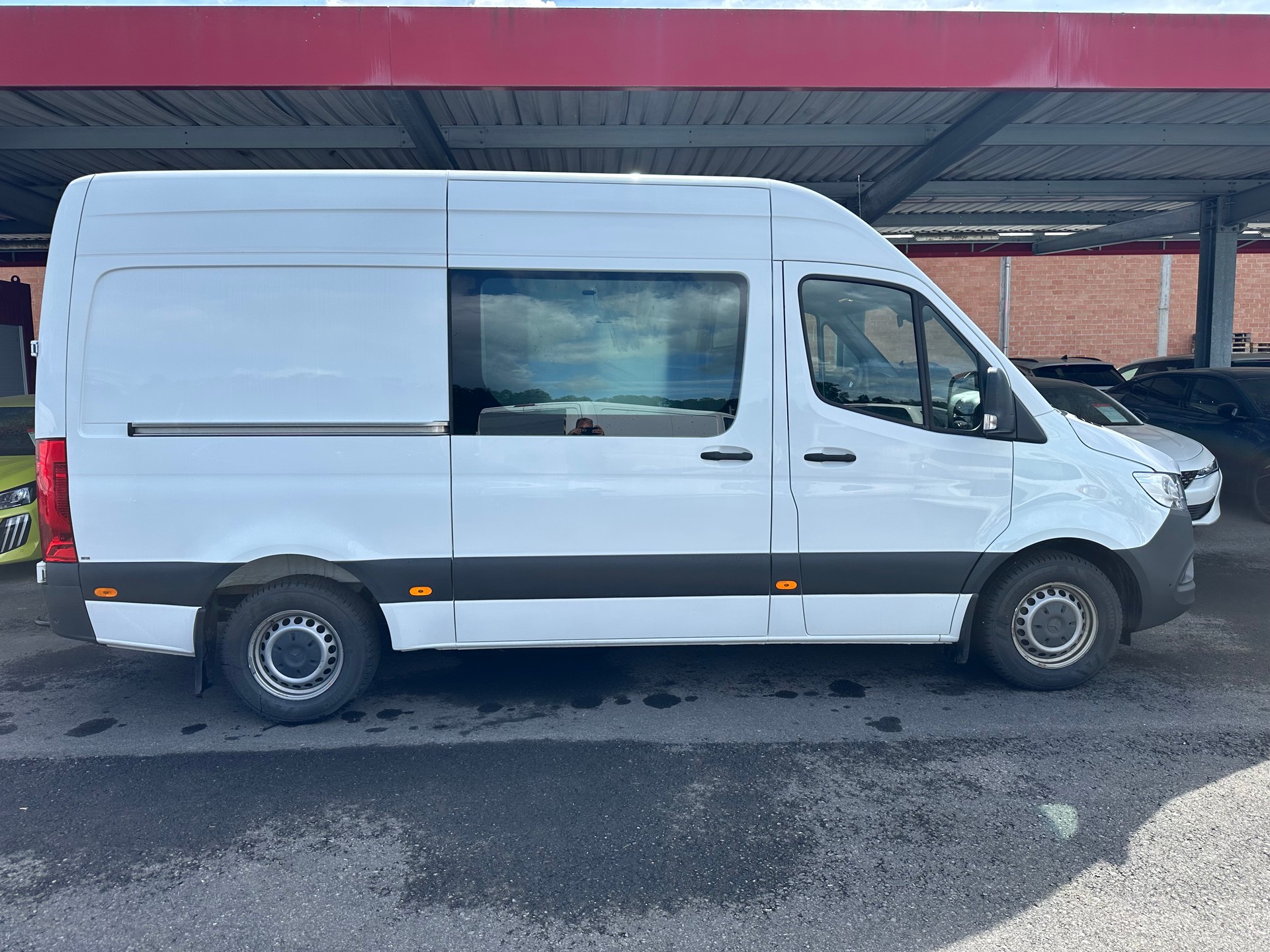 MERCEDES-BENZ Sprinter 316 CDI Standard 7G-TRONIC-image-1