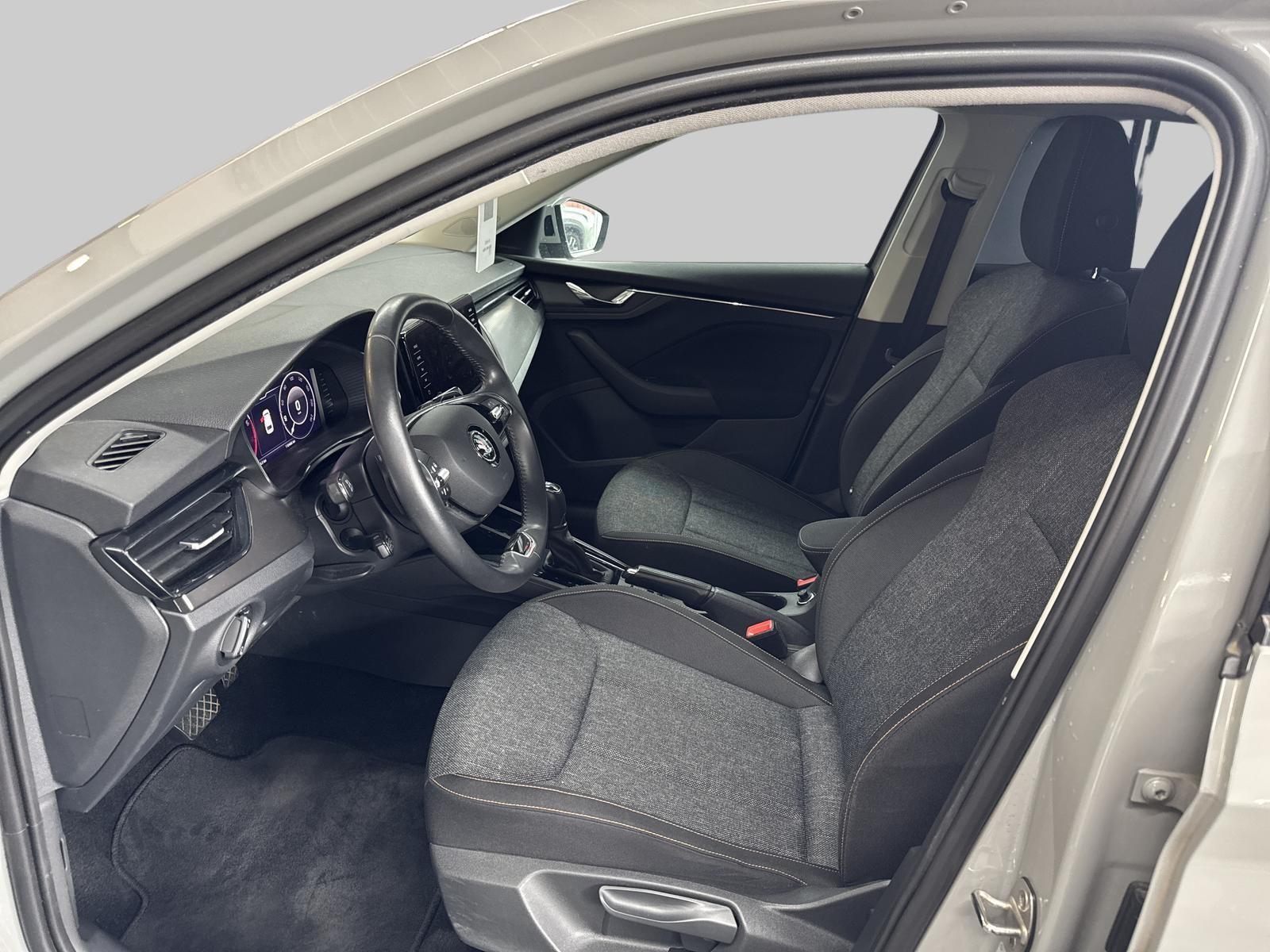 SKODA Scala 1.0 TSI Style-image-4