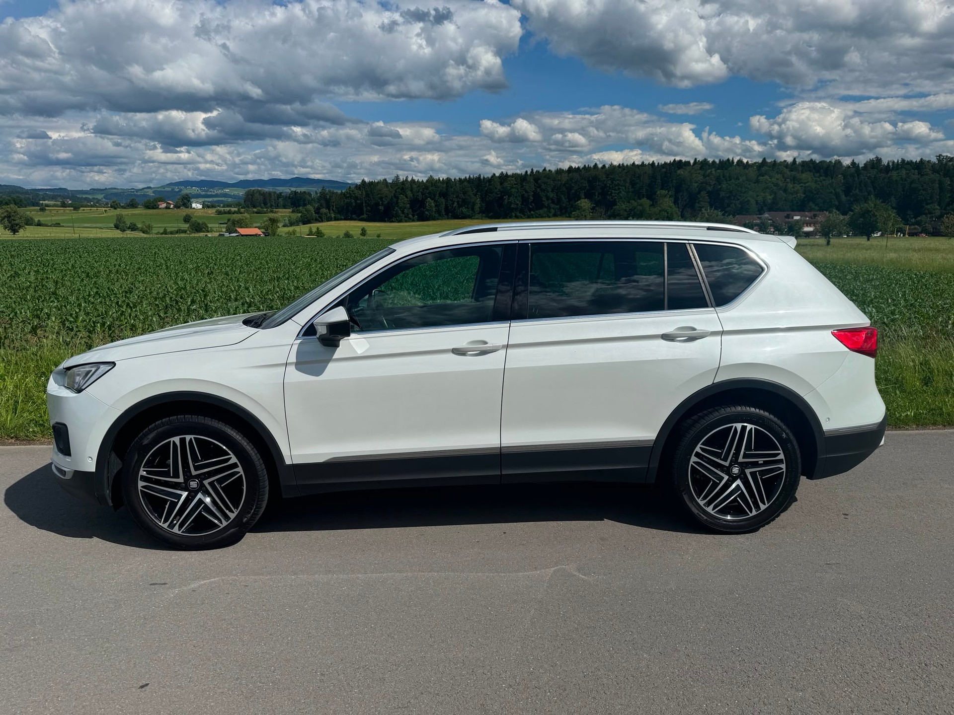 SEAT Tarraco 1.5TSI EVO Xcellence 7 Sitzer-image-2