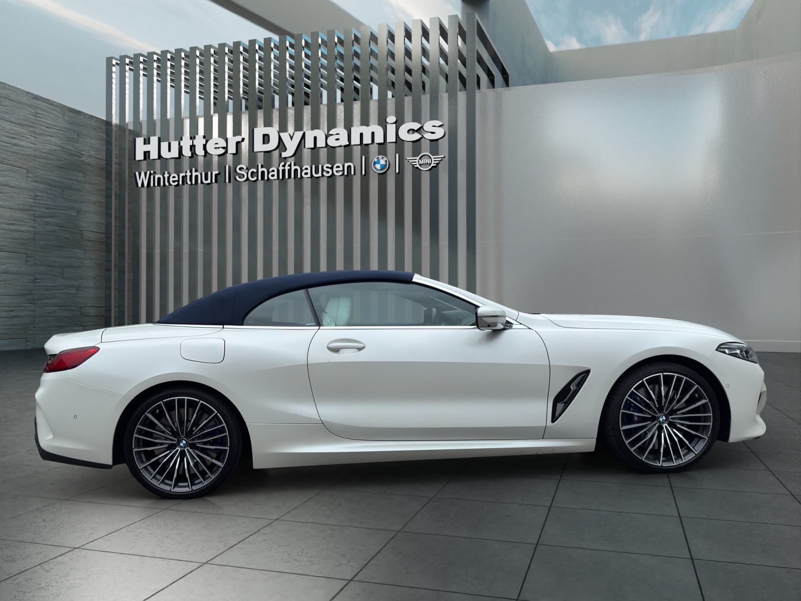 BMW M850i xDrive Cabriolet THE 8 Edition Haute Couture-image-3