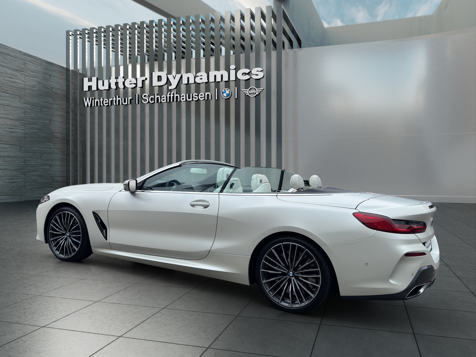 BMW M850i xDrive Cabriolet THE 8 Edition Haute Couture-image-6