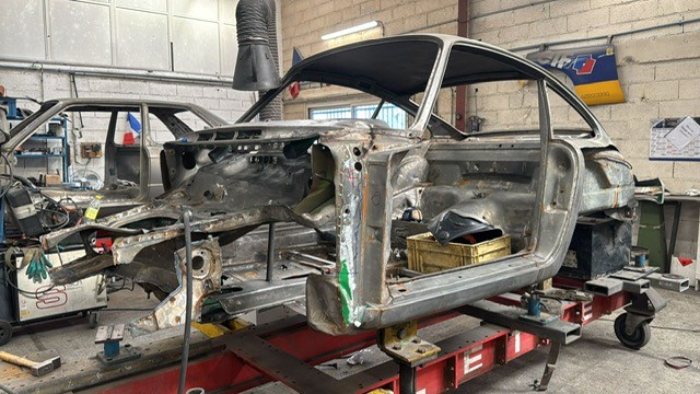PORSCHE 3.0 RS Groupe 4-image-10