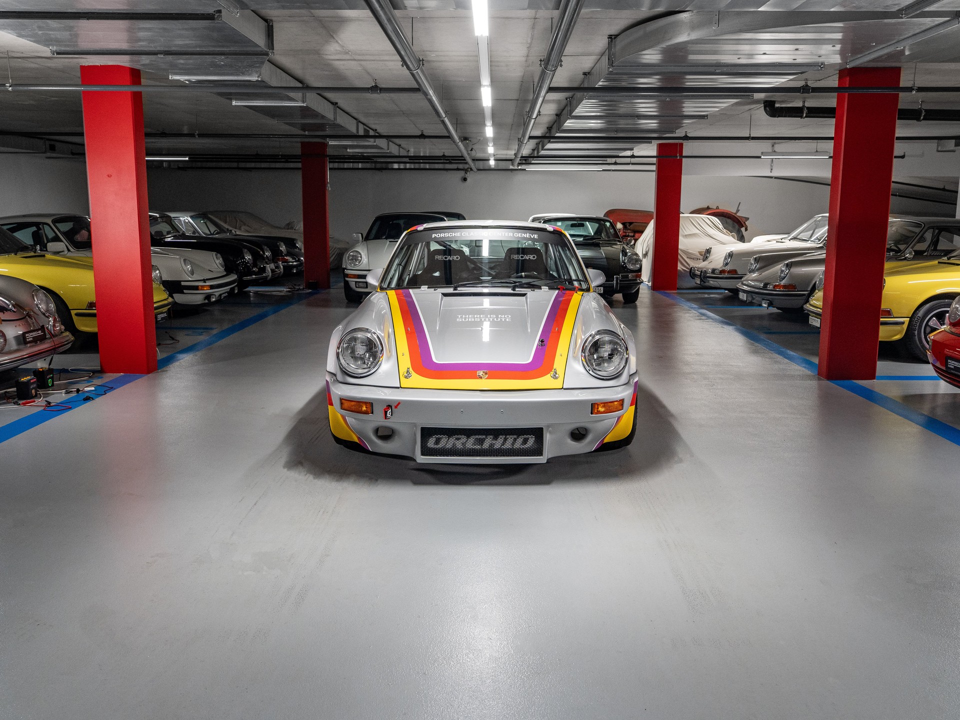 PORSCHE 3.0 RS Groupe 4-showroom-element-2